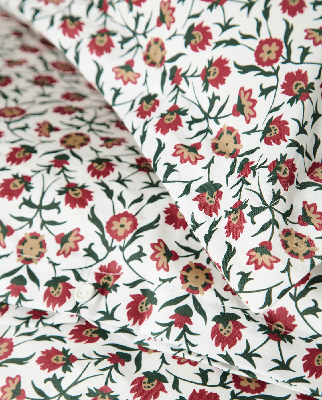 Flower printed cotton sateen dekbedovertrek, White-red-green-beige, 2 st 50x60 cm/1 st 220x220 cm Lexington
