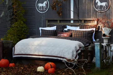 Graphic Quilted Organic Cotton sprei 240x260 cm - Light beige-brown-dark gray - Lexington