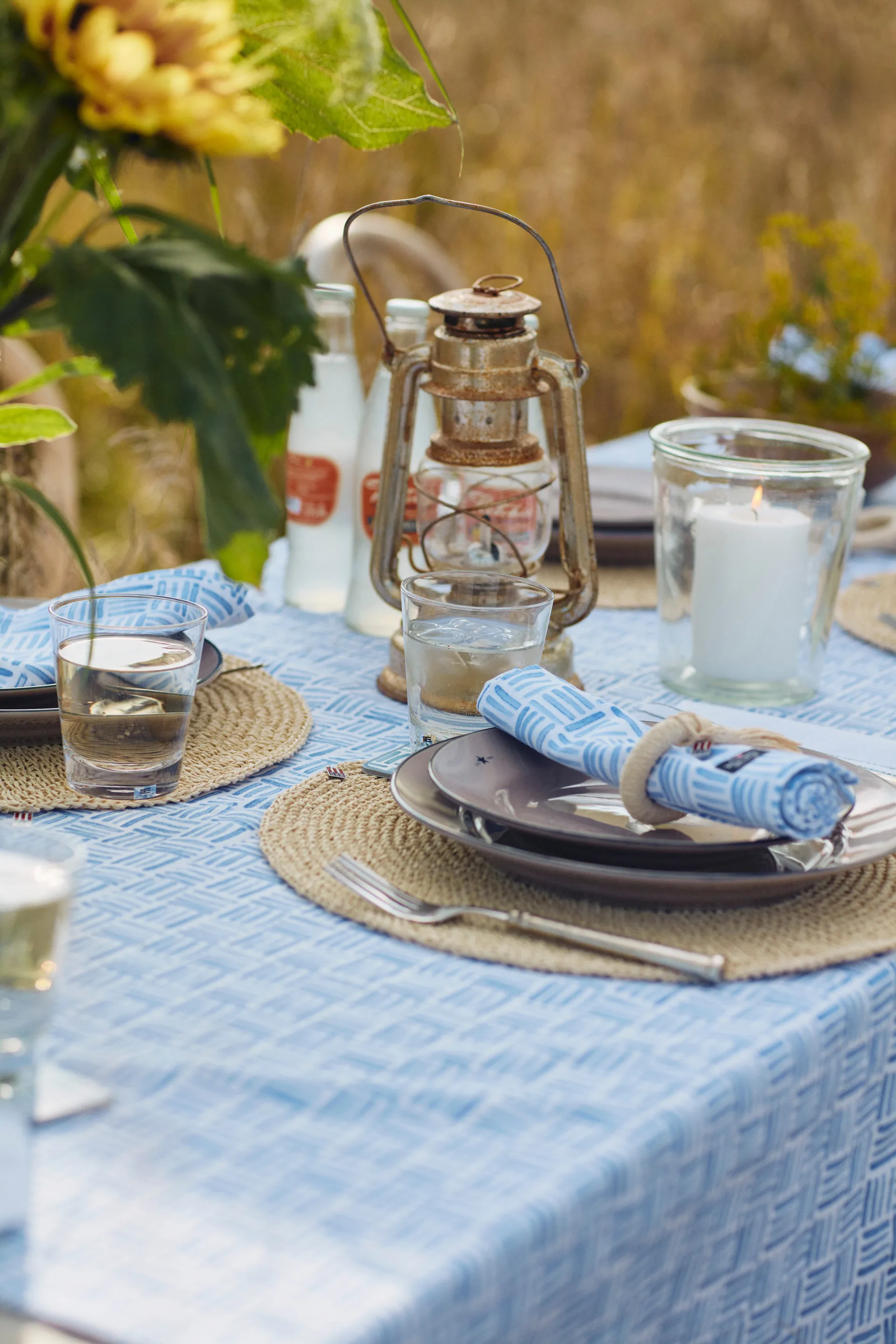 Lexington Recycled Paper Straw servetring, Natural Lexington