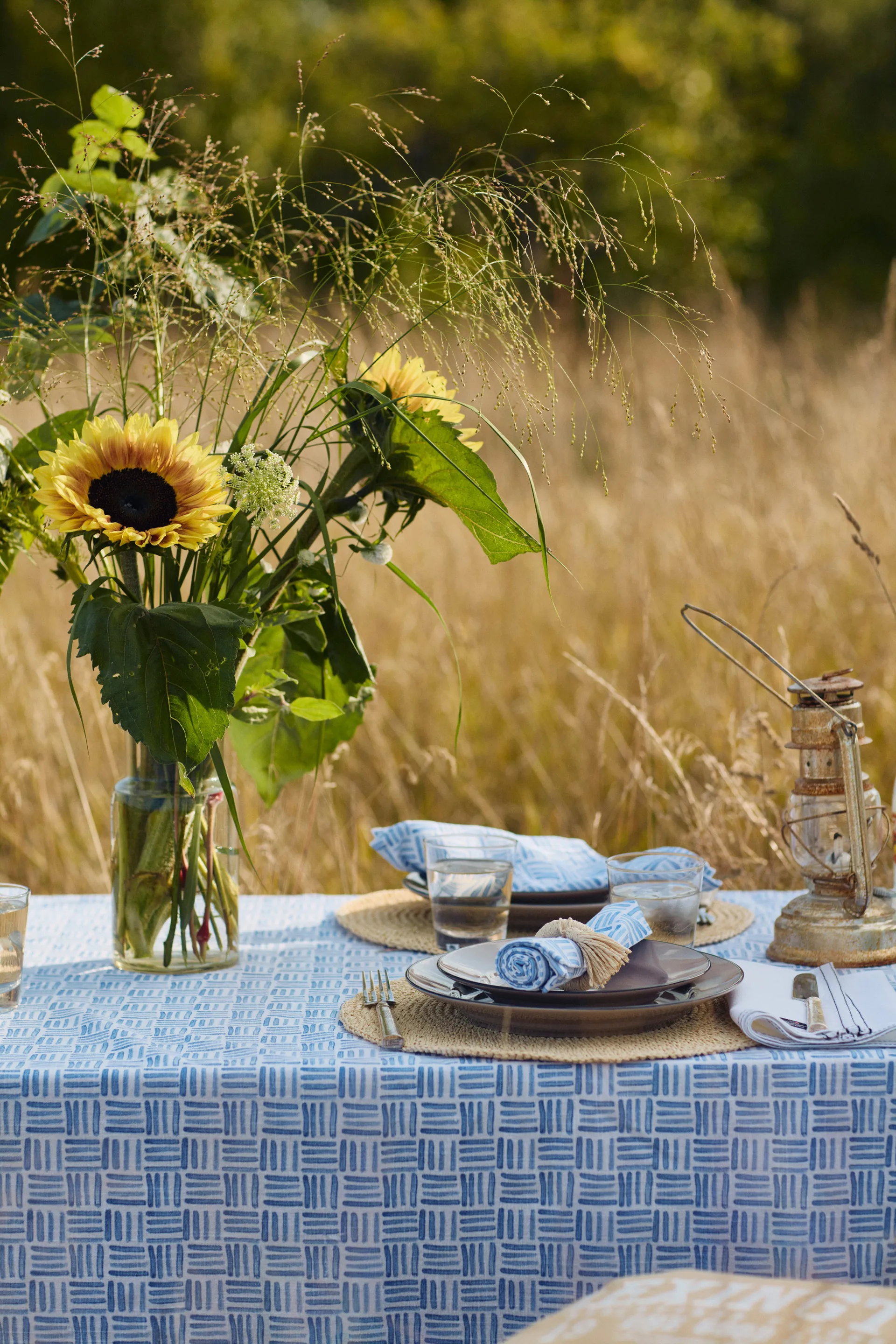 Lexington Recycled Paper Straw servetring, Natural Lexington