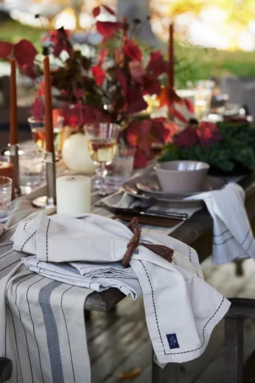 Org Cotton Oxford placemat stitches 40x50 cm - Beige-dark gray - Lexington