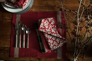 Printed Organic Cotton Twill servet 50x50 cm - Red-beige-green - Lexington