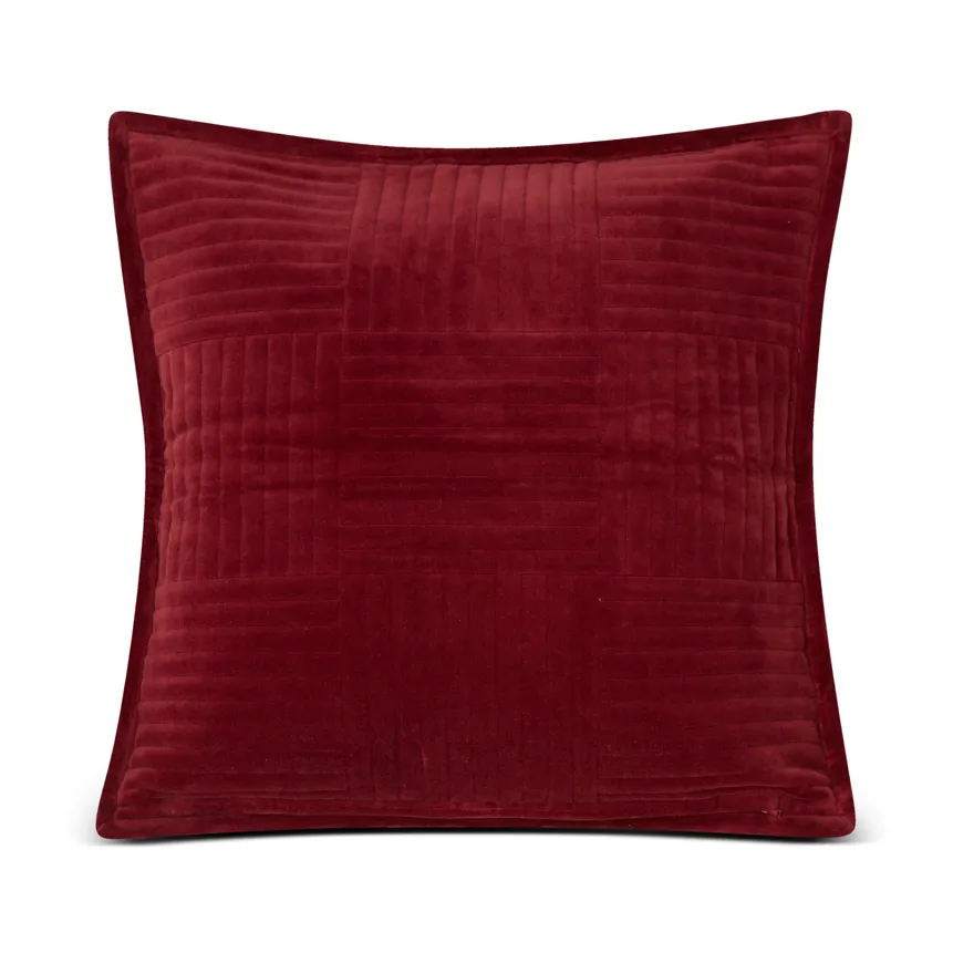 Quilted Velvet Star kussenhoes 50x50 cm, Red Lexington