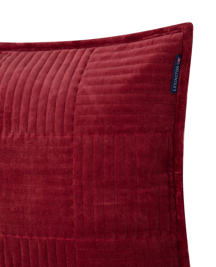 Quilted Velvet Star kussenhoes 50x50 cm, Red Lexington