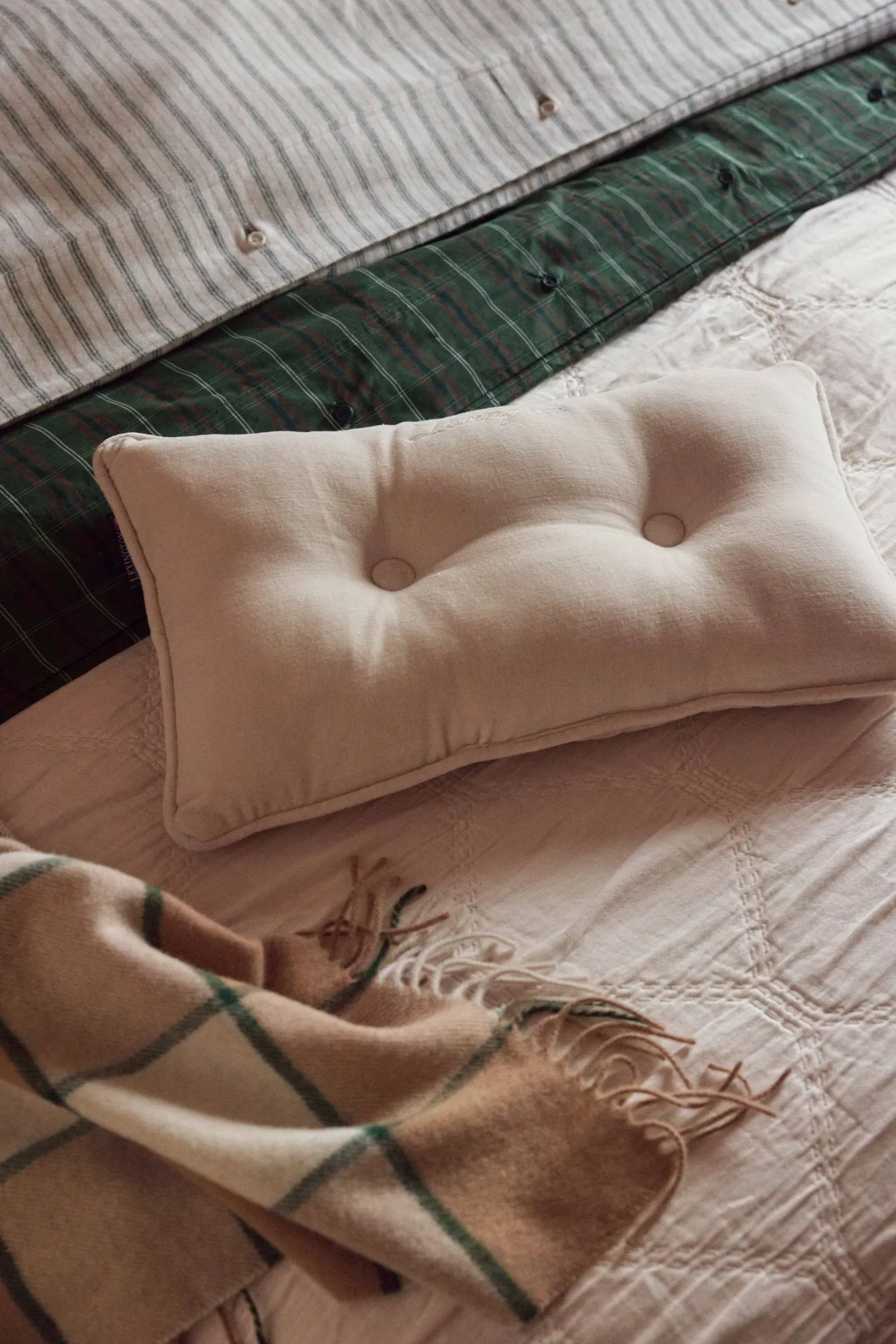 Stripe cotton flannel dekbedovertrekset, White-green-beige, 2 st 50x60 cm/1 st 220x220 cm Lexington
