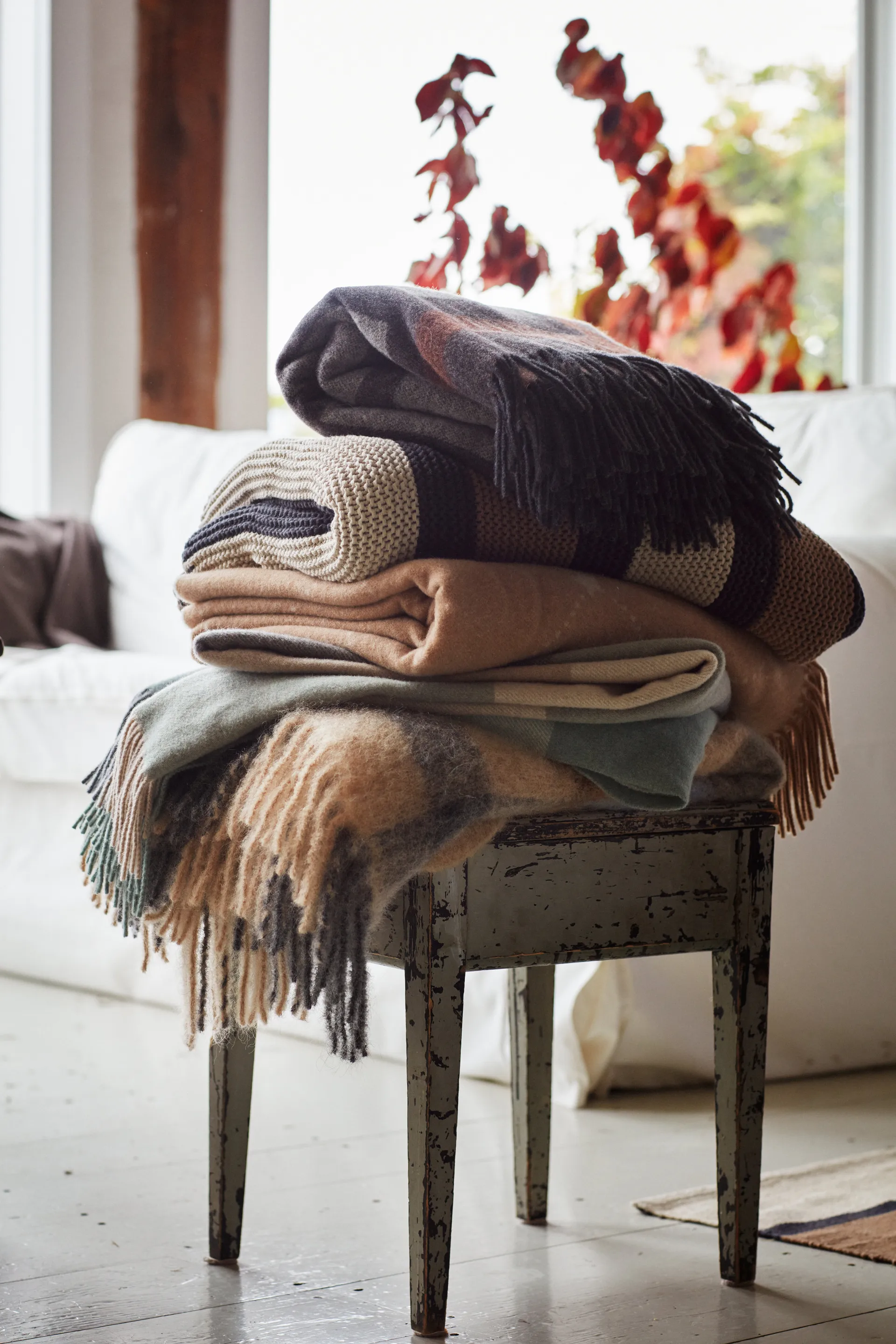 Striped Knitted Cotton plaid 130x170 cm, Brown-beige-dark gray Lexington