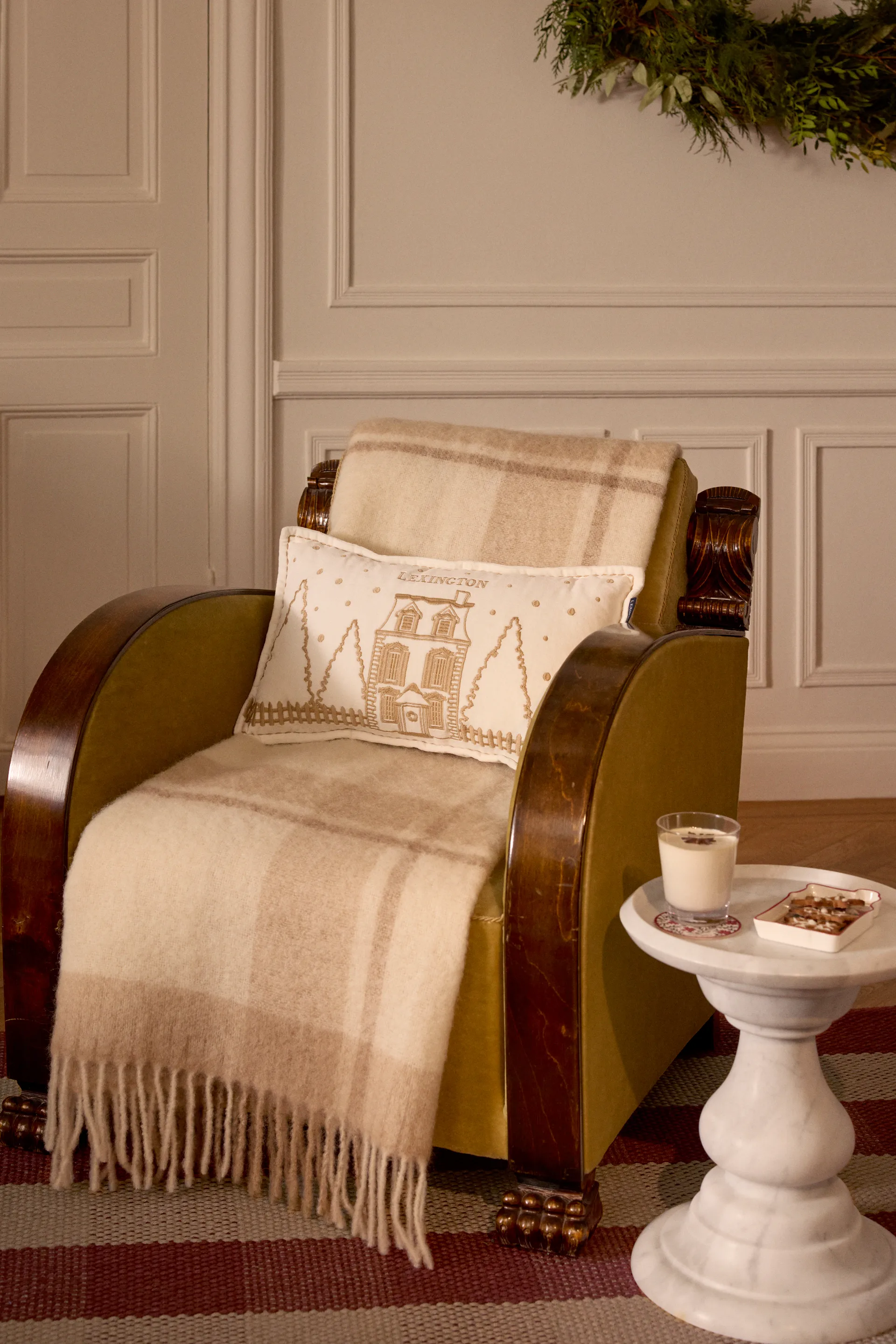 Winter House eco. fluwelen katoen kussen 30x50 cm, White-Light beige Lexington