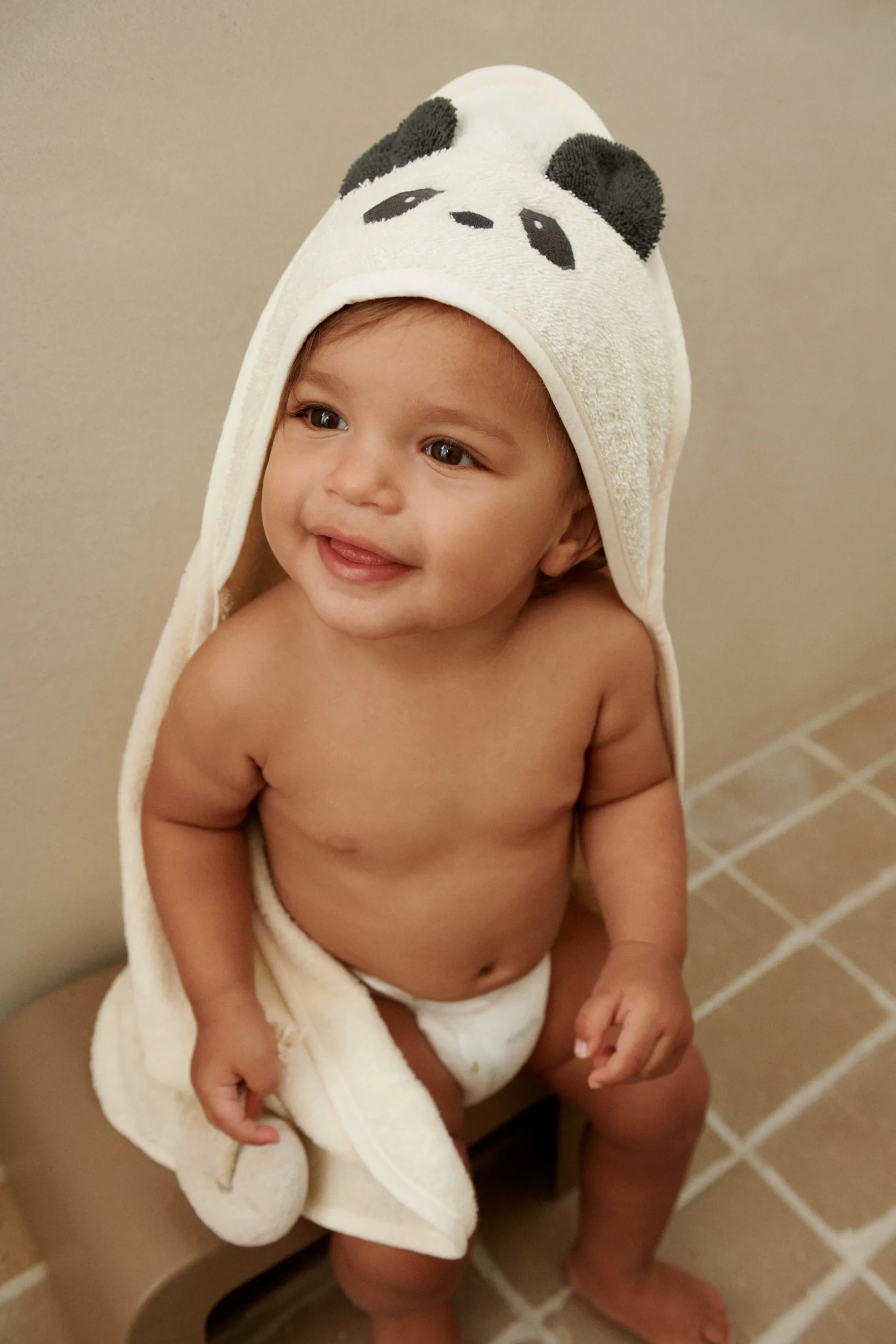 Albert badcape handdoek met capuchon 70x70 cm, Panda creme de la creme Liewood