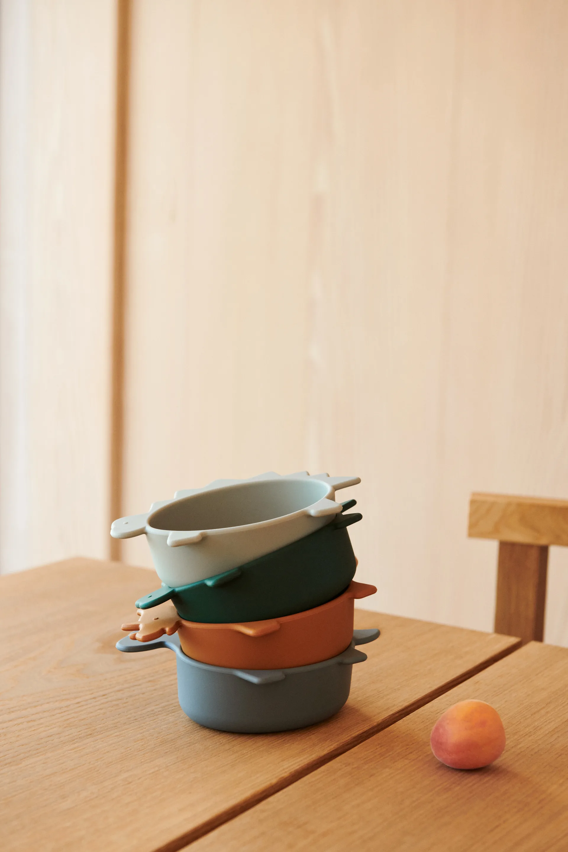 Iggy siliconen schaaltje 4-delig, Dino blue multi mix Liewood