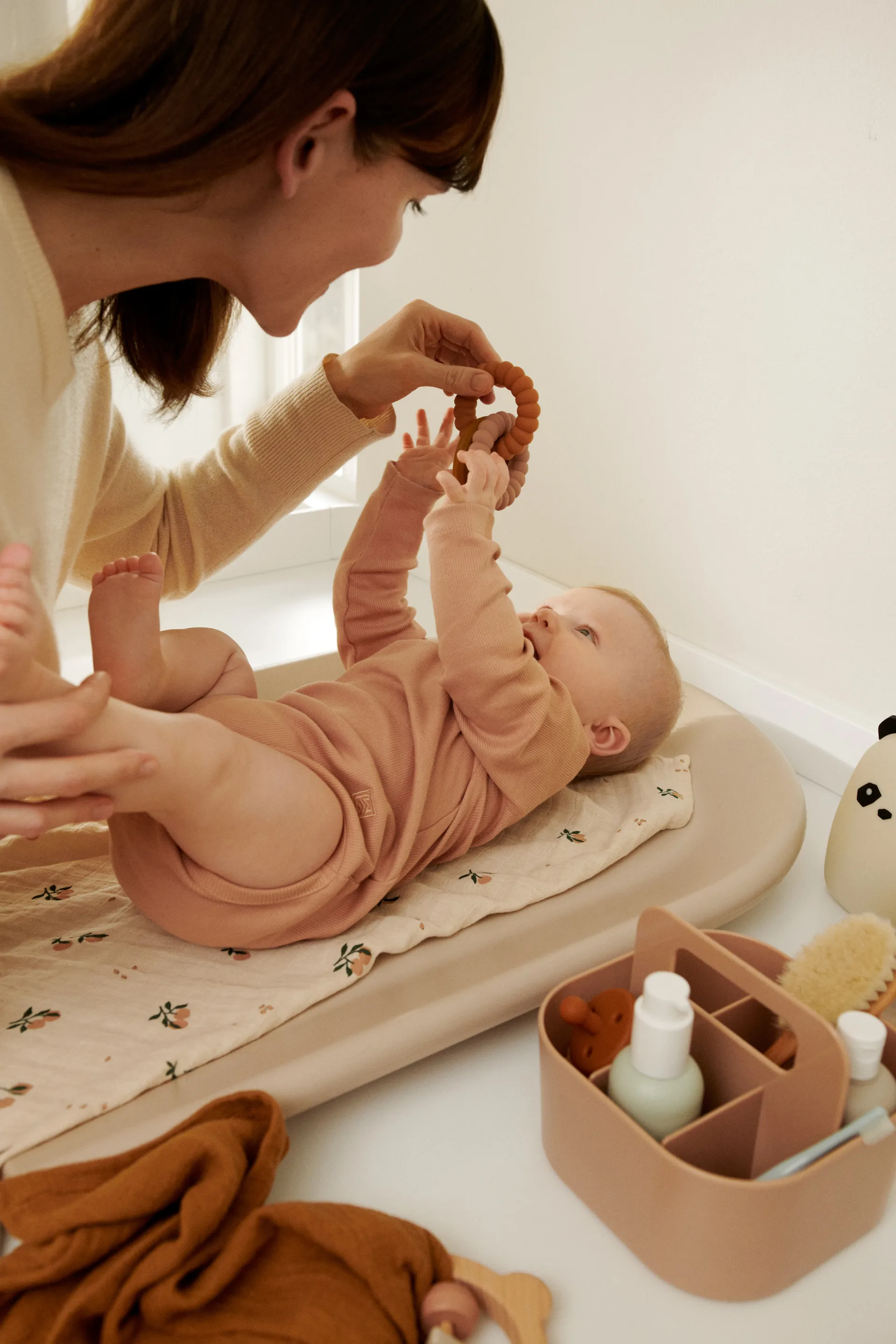 May sorteerbak, Rose Liewood