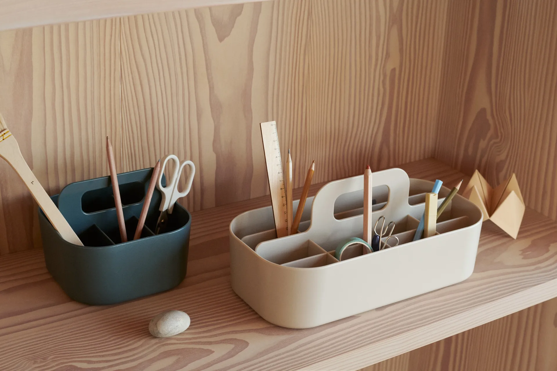 May sorteerbak, Whale blue Liewood