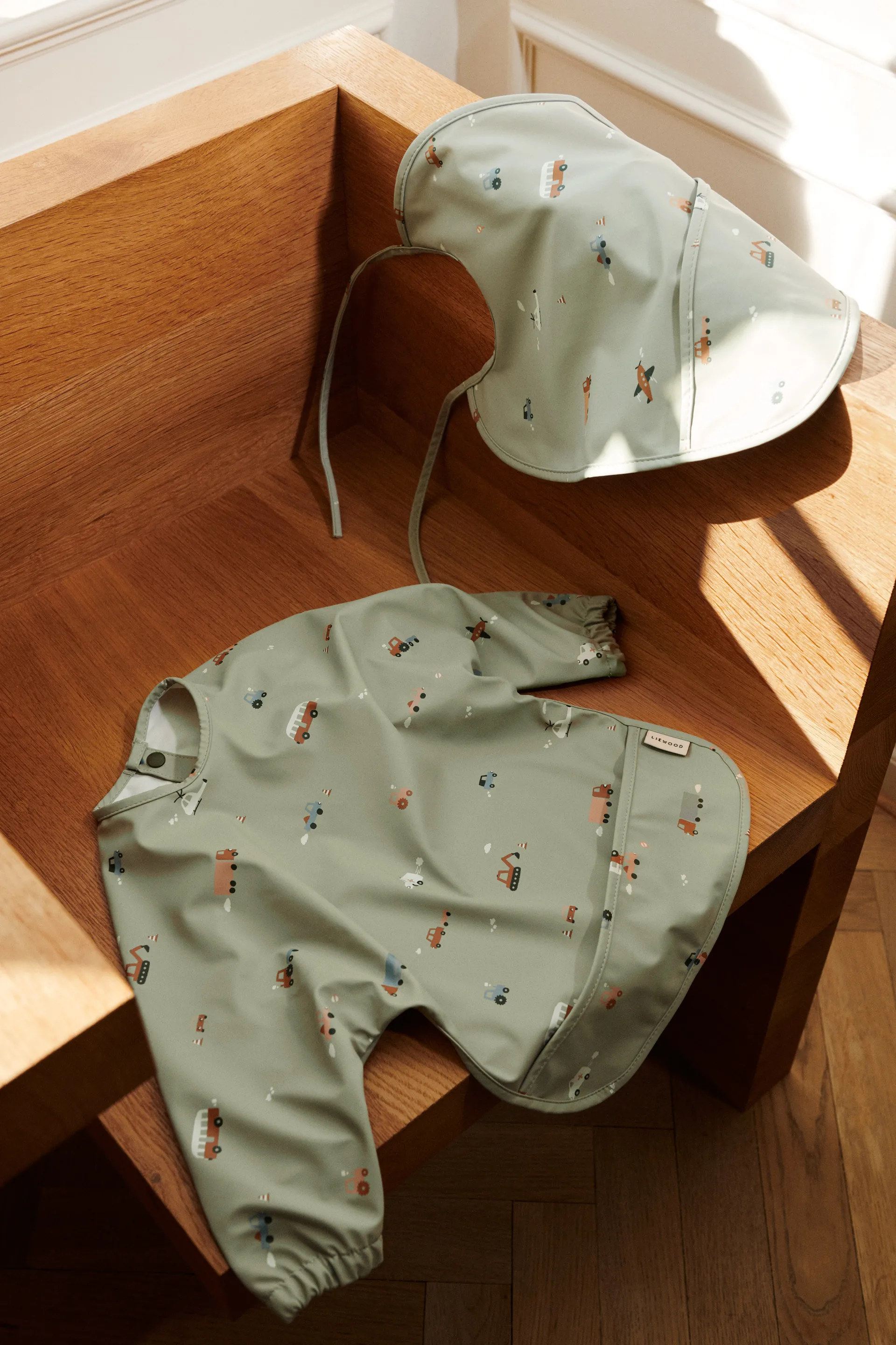 Merle slab met mouw, Vehicles-dove blue mix Liewood