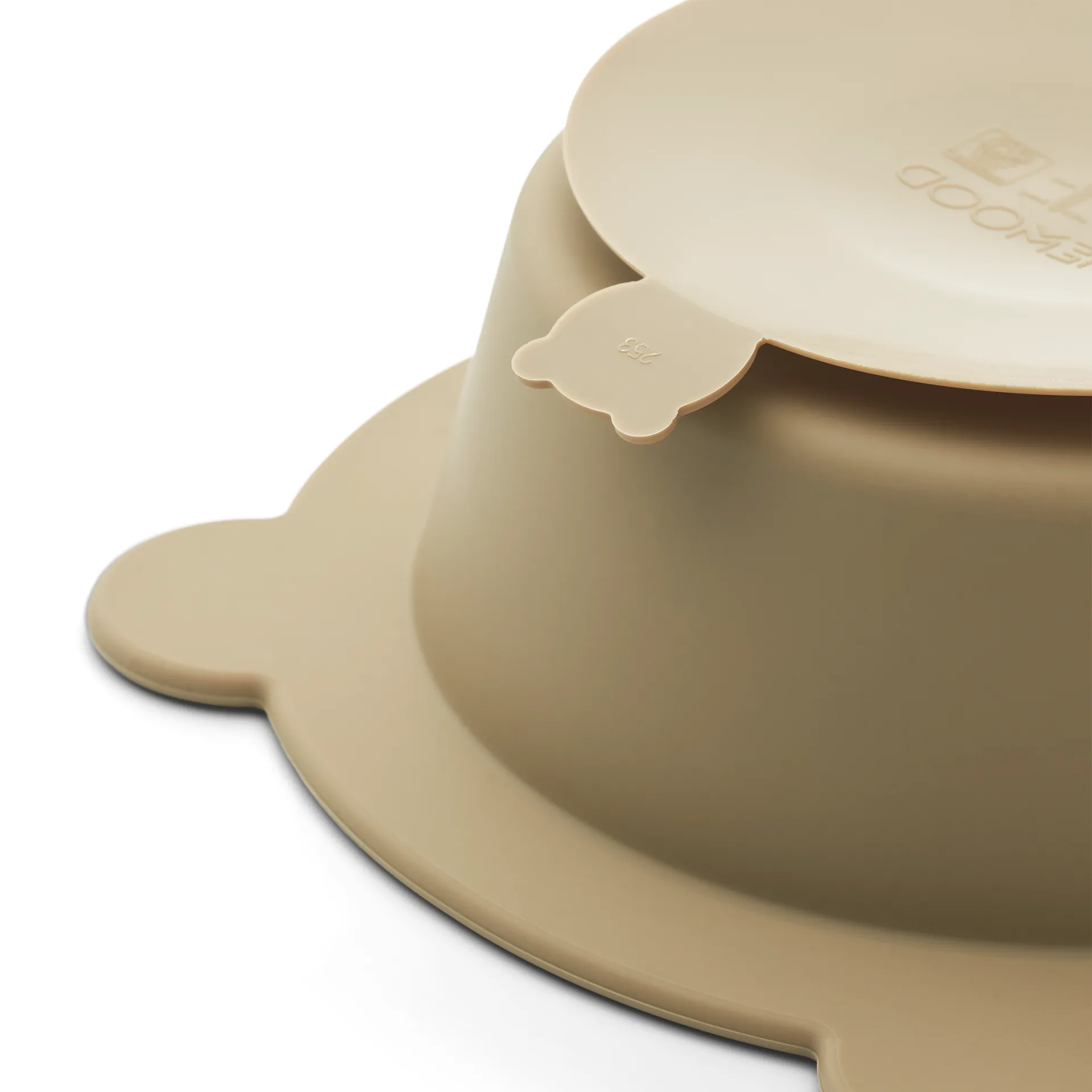 Peony bord met zuignap Ø16 cm 2-delig, Sandy-Oat Liewood