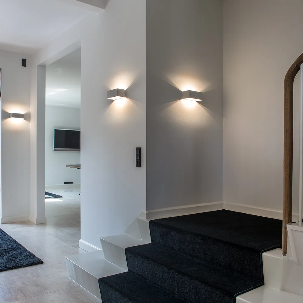 Mood 2 muurlamp, white, 2700 kelvin Light-Point