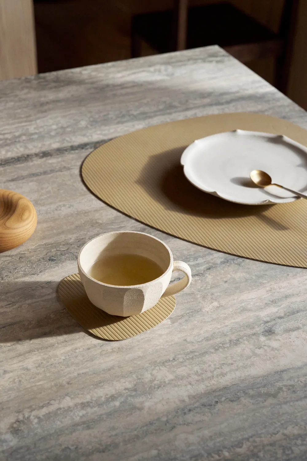 Corduroy onderzetter curve, Khaki LIND DNA