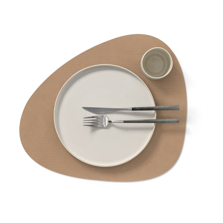 Corduroy placemat curve L, Nougat LIND DNA