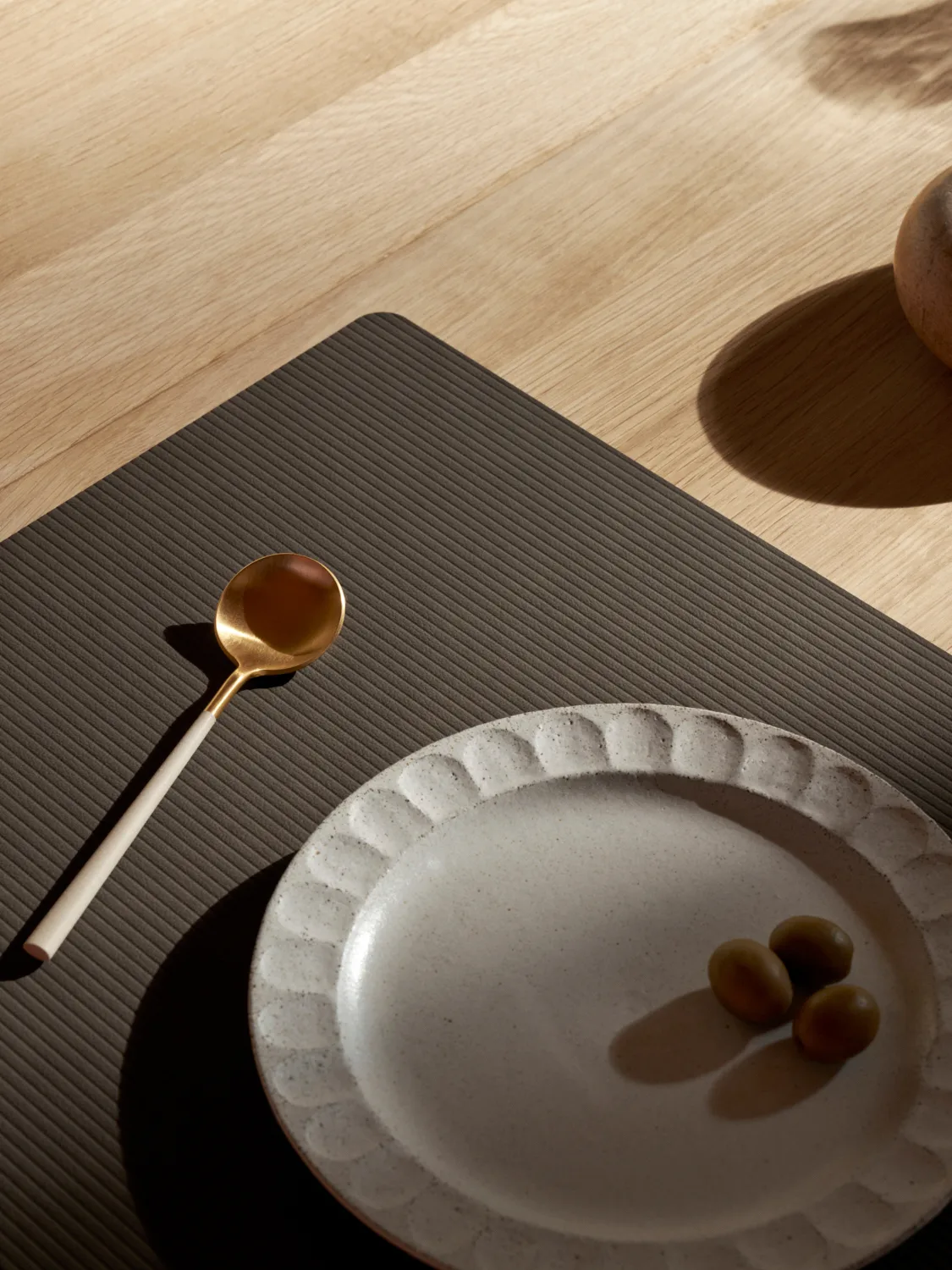 Corduroy placemat square L, Caviar LIND DNA