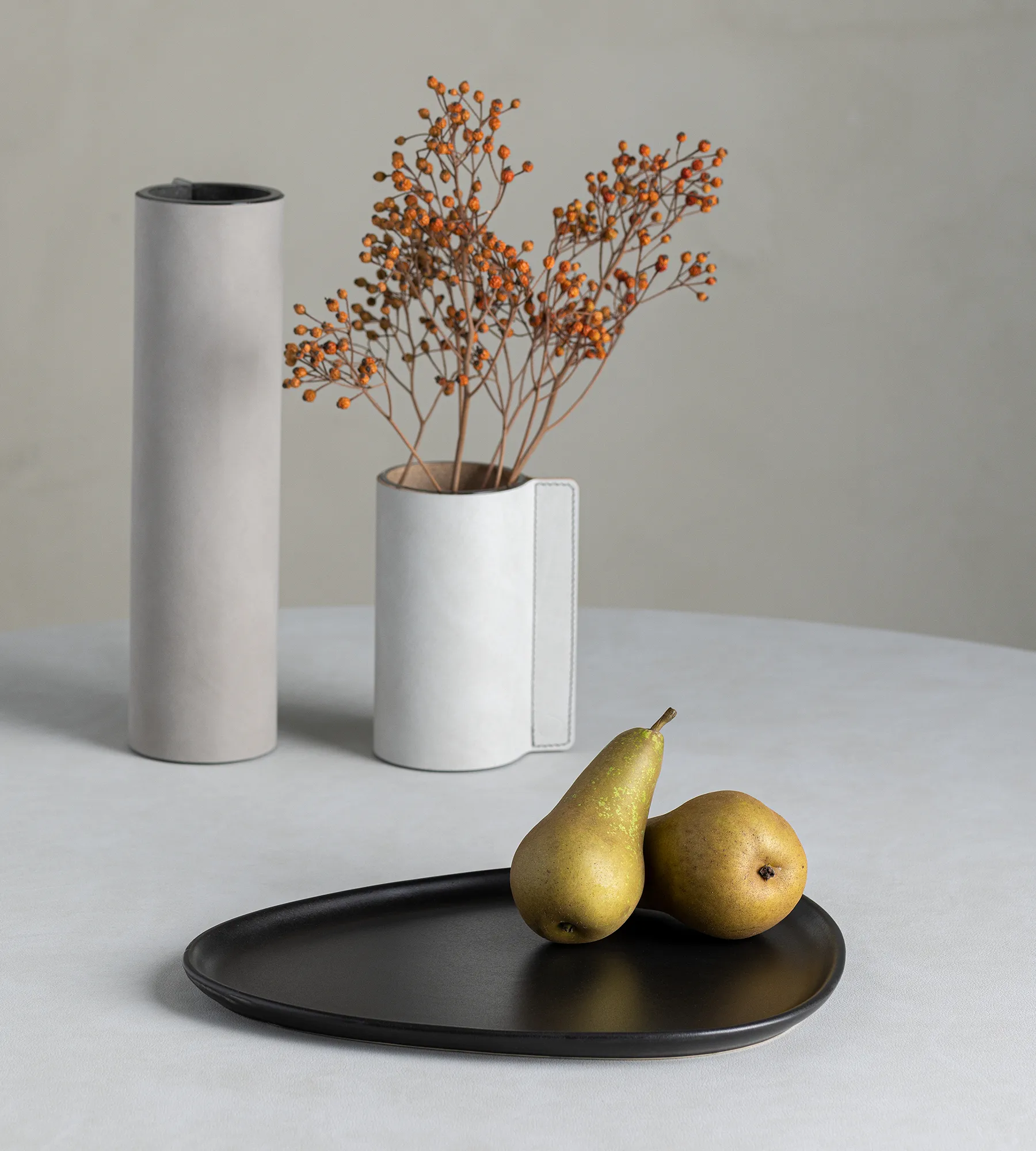 Curve Stoneware bord 26x30 cm, Black LIND DNA