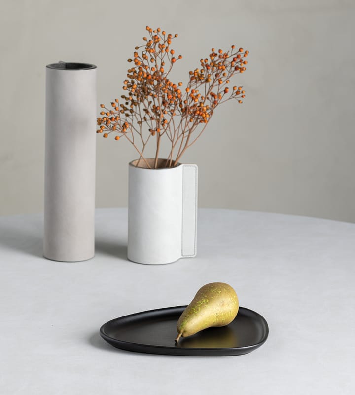 Curve Stoneware bordje 19x22 cm, Black LIND DNA