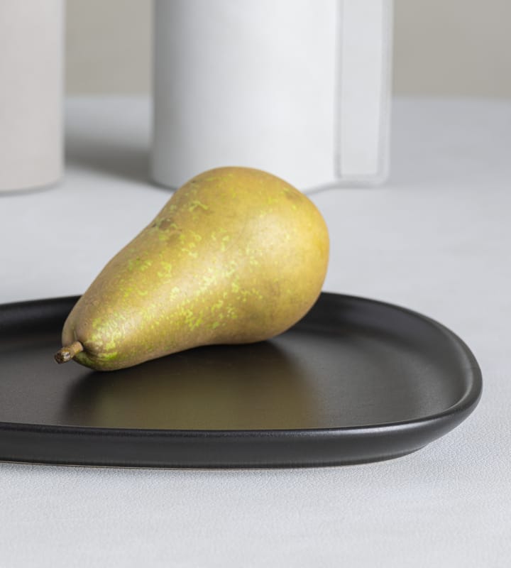 Curve Stoneware bordje 19x22 cm, Black LIND DNA