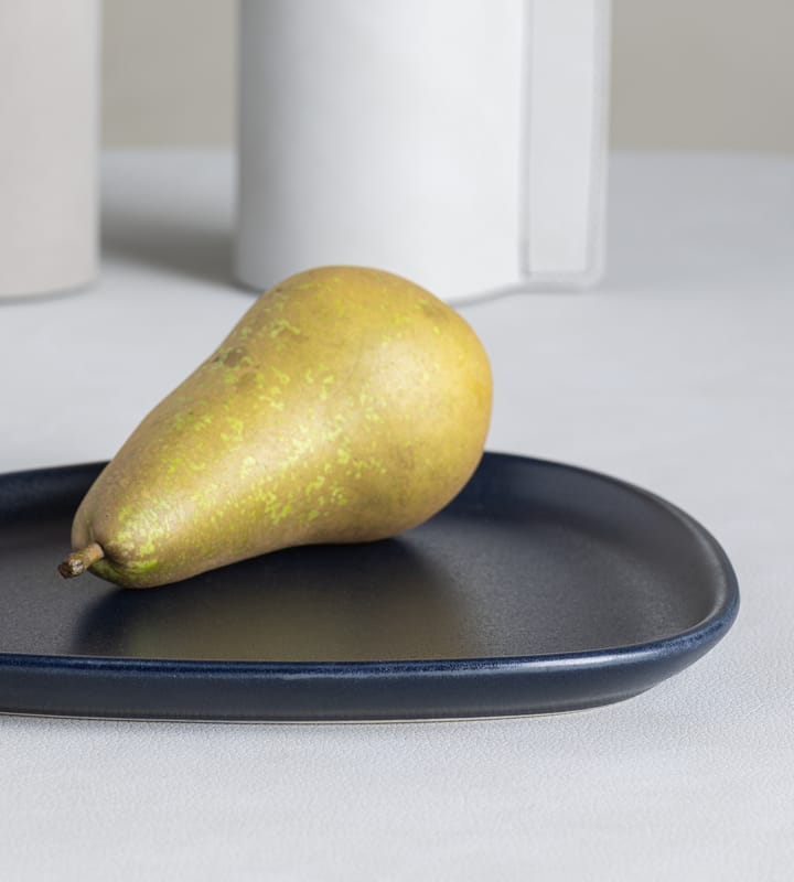 Curve Stoneware bordje 19x22 cm, Navy blue LIND DNA
