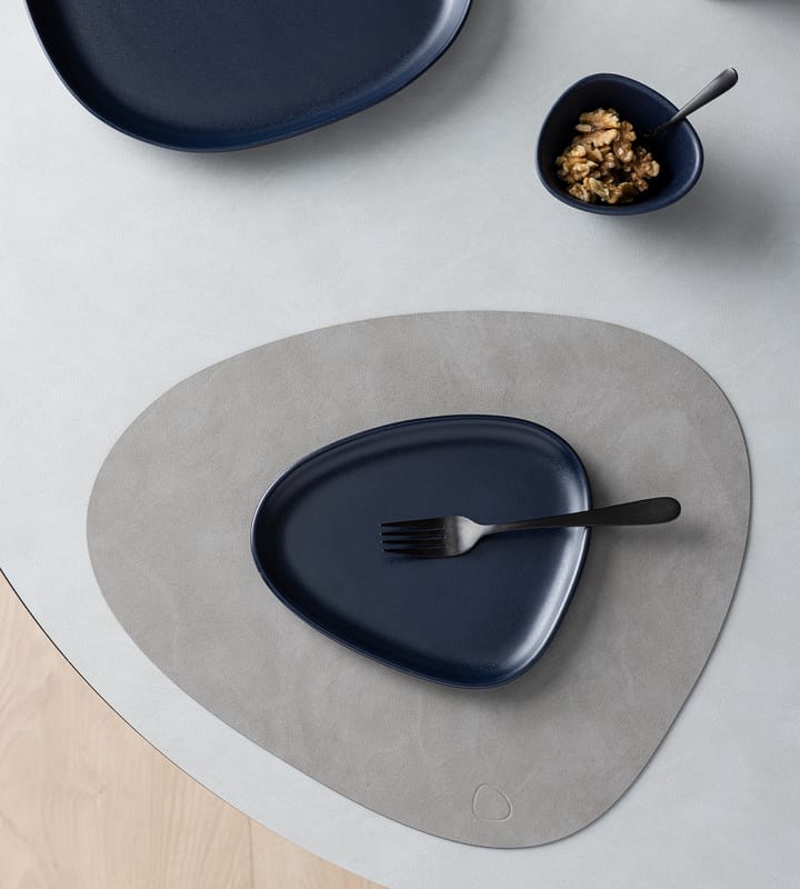 Curve Stoneware bordje 19x22 cm, Navy blue LIND DNA