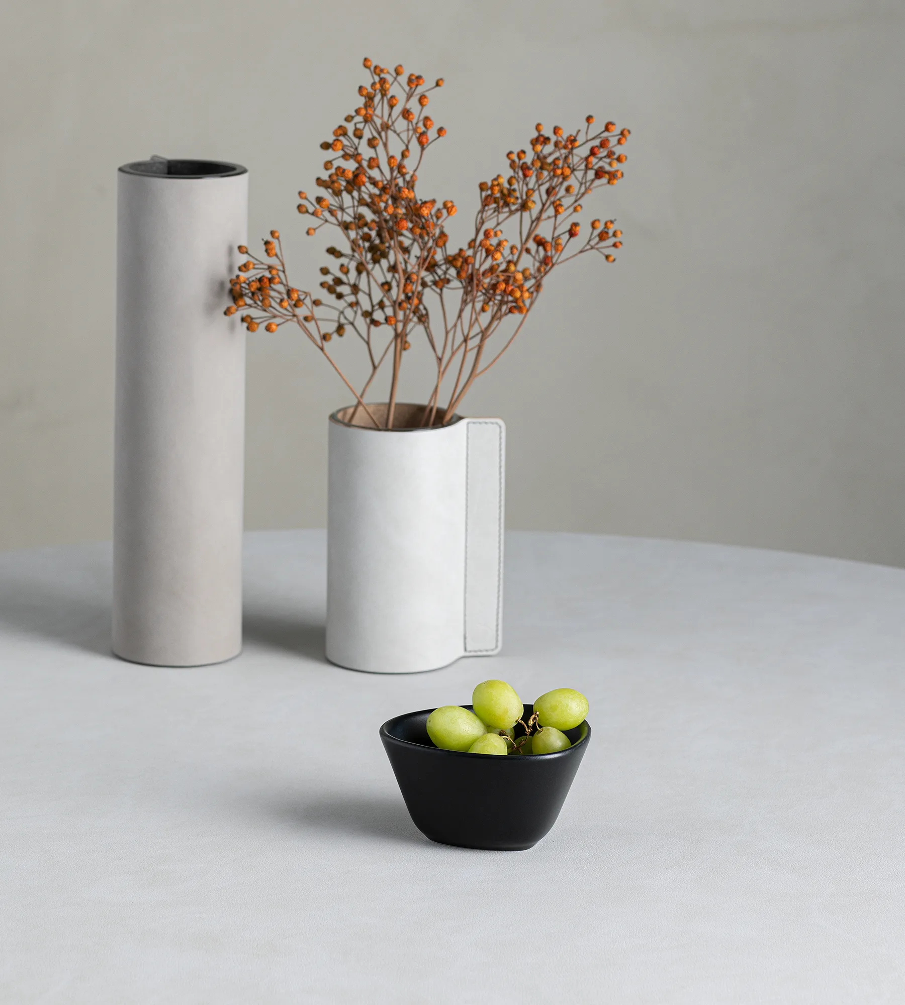 Curve Stoneware kom S 10x11 cm, Black LIND DNA