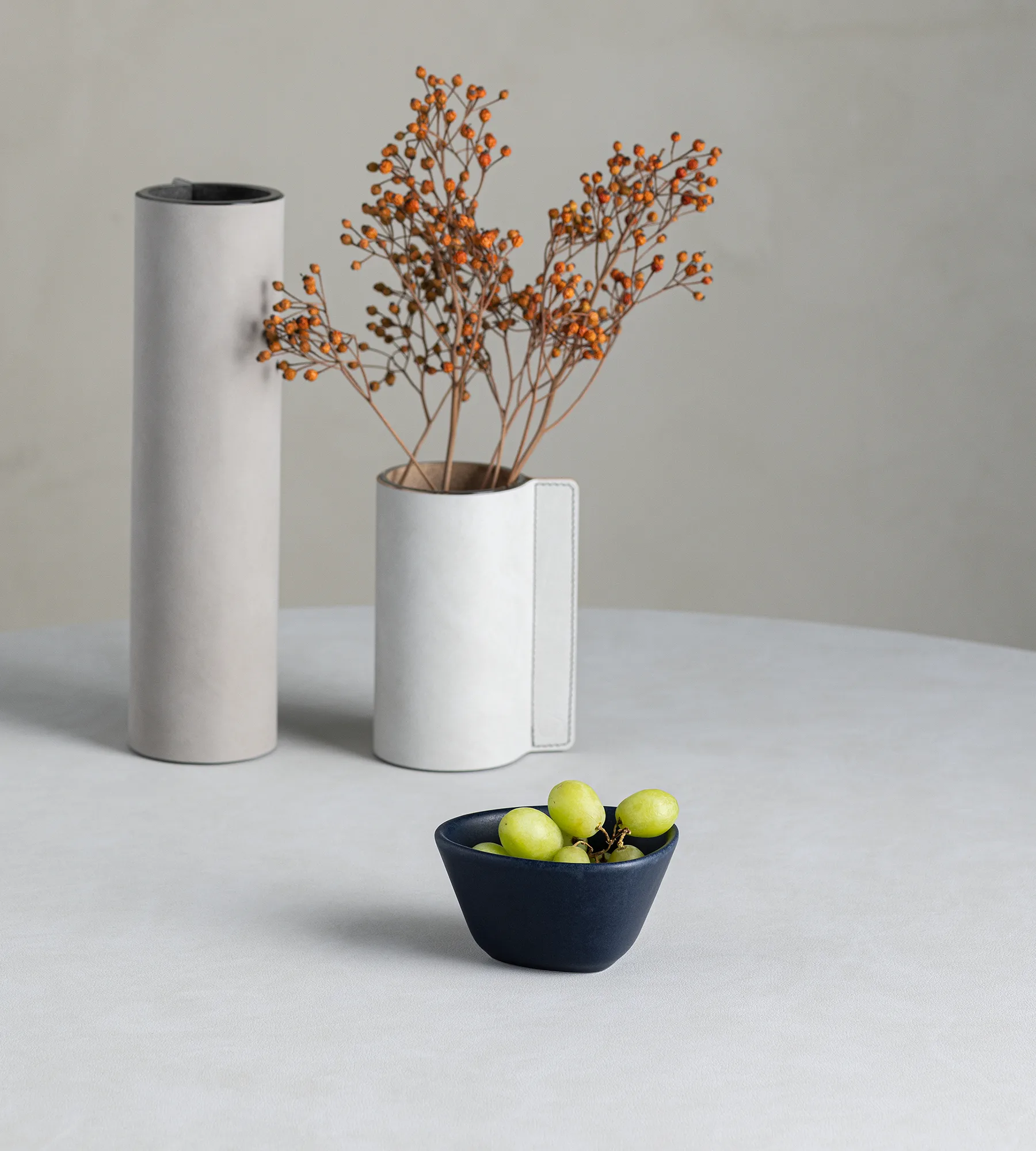 Curve Stoneware kom S 10x11 cm, Navy blue LIND DNA