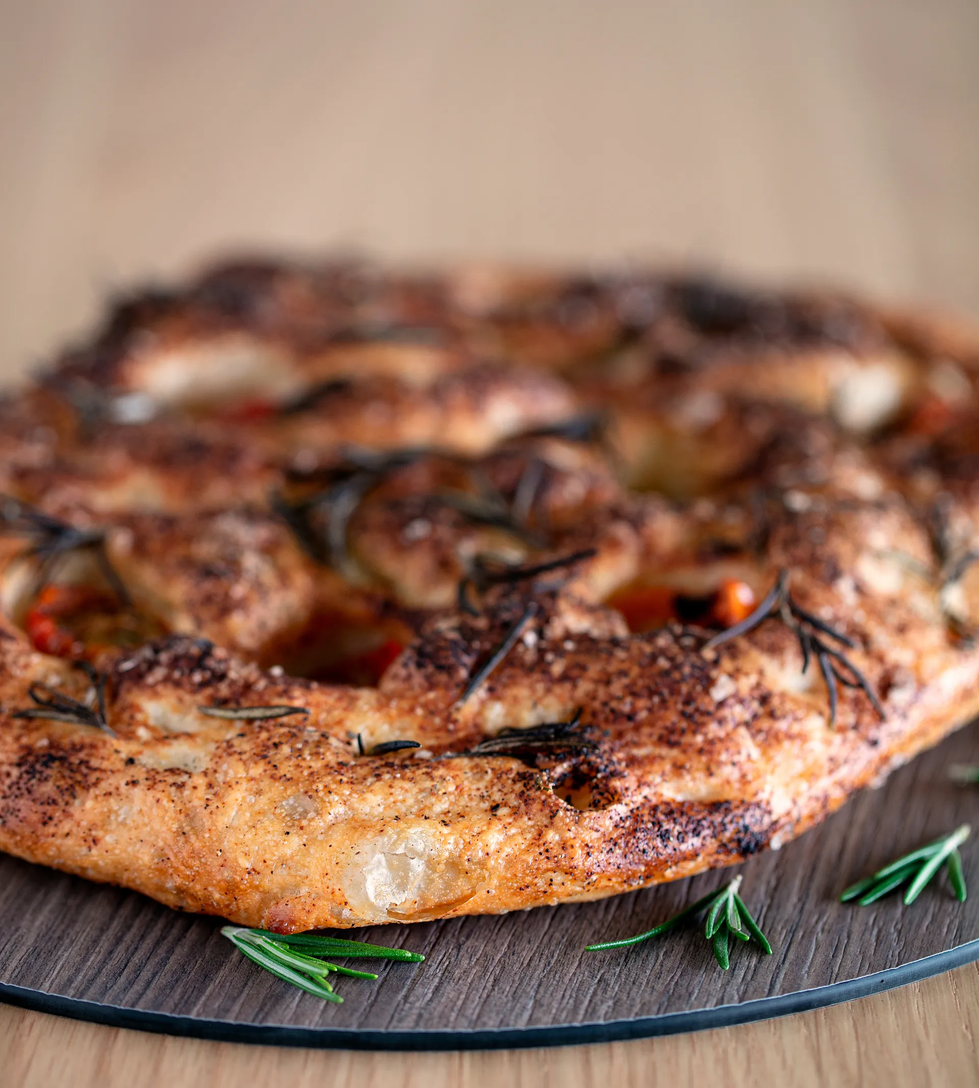 Cut & Serve ronde snijplank M, Walnoot LIND DNA