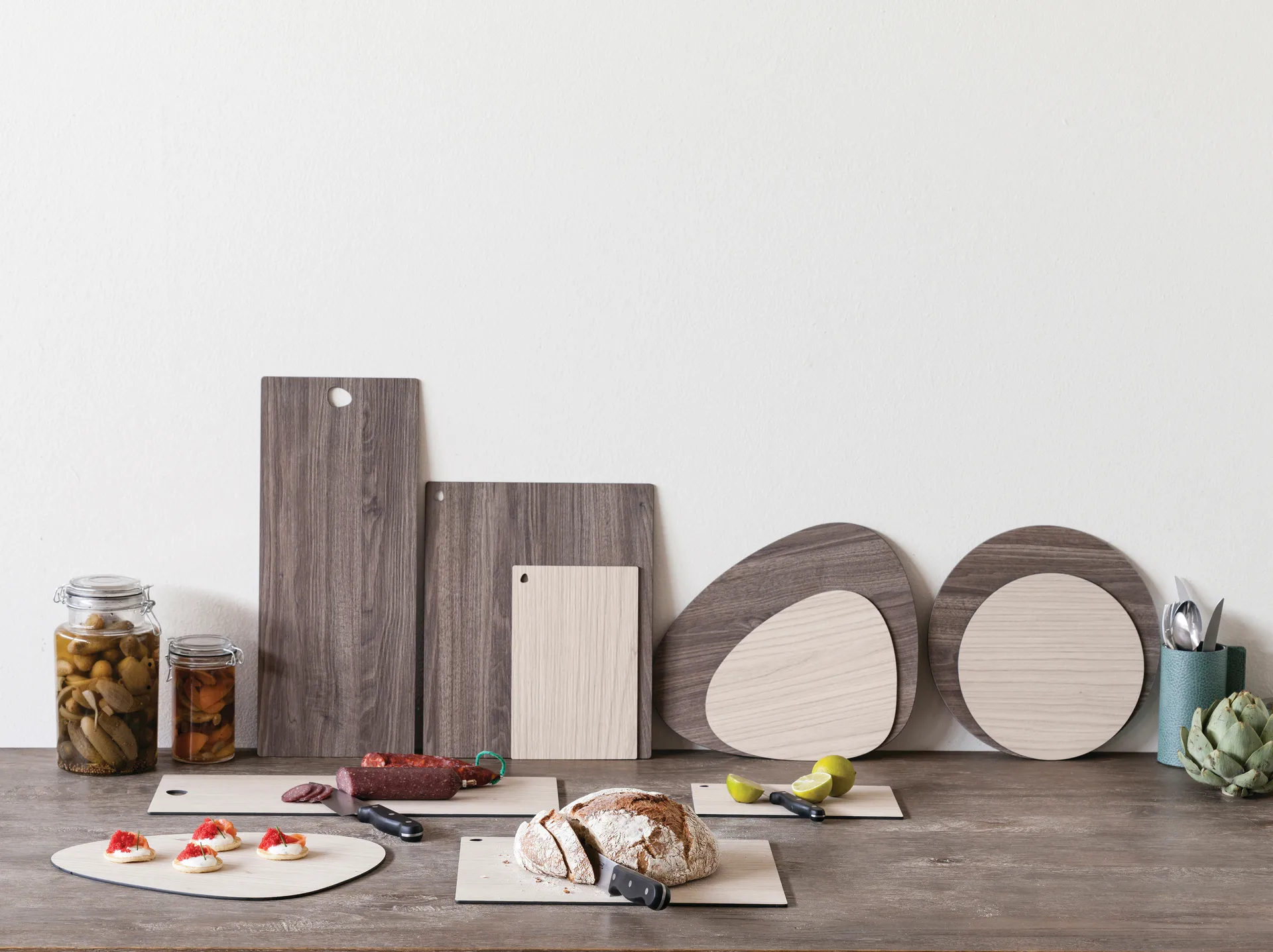 Cut & Serve square snijplank L, Walnoot LIND DNA
