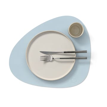 Nupo placemat curve L - Soft sky - LIND DNA