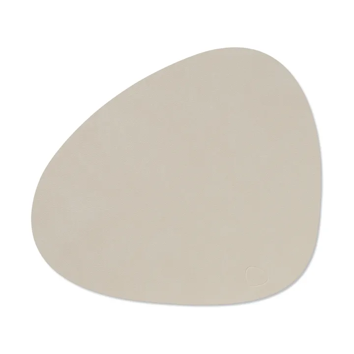 Nupo placemat curve M - Oyster white, 35x31 cm - LIND DNA