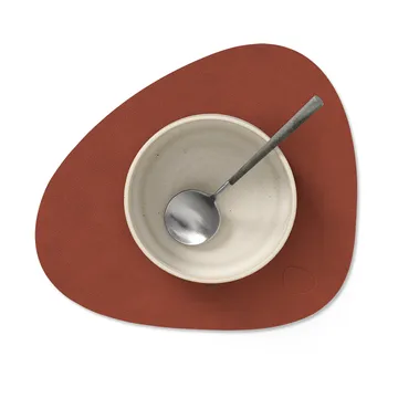 Nupo placemat curve S - Sienna, 28x24 cm - LIND DNA