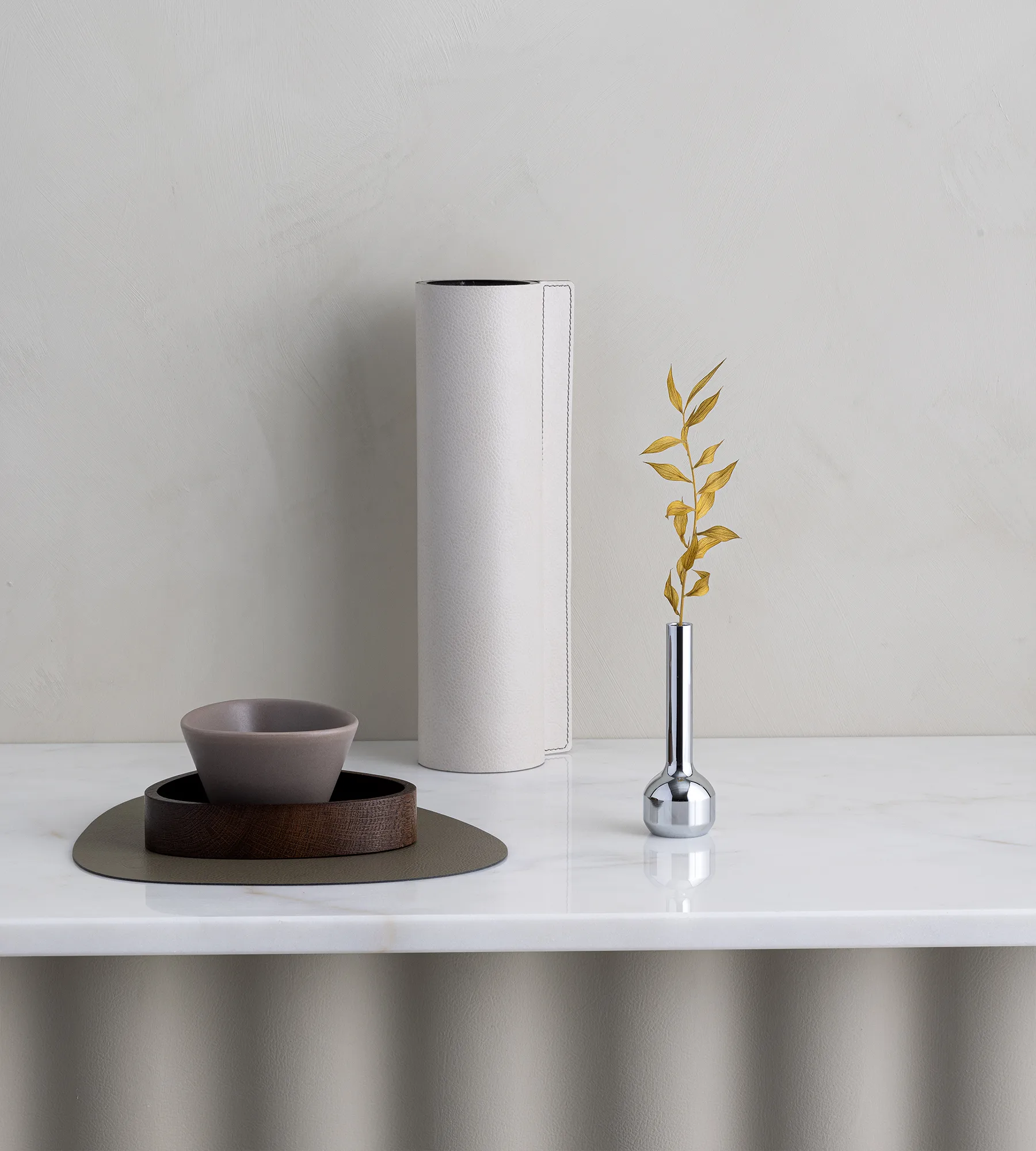 Silhouette 120 vaas, Chrome steel LIND DNA