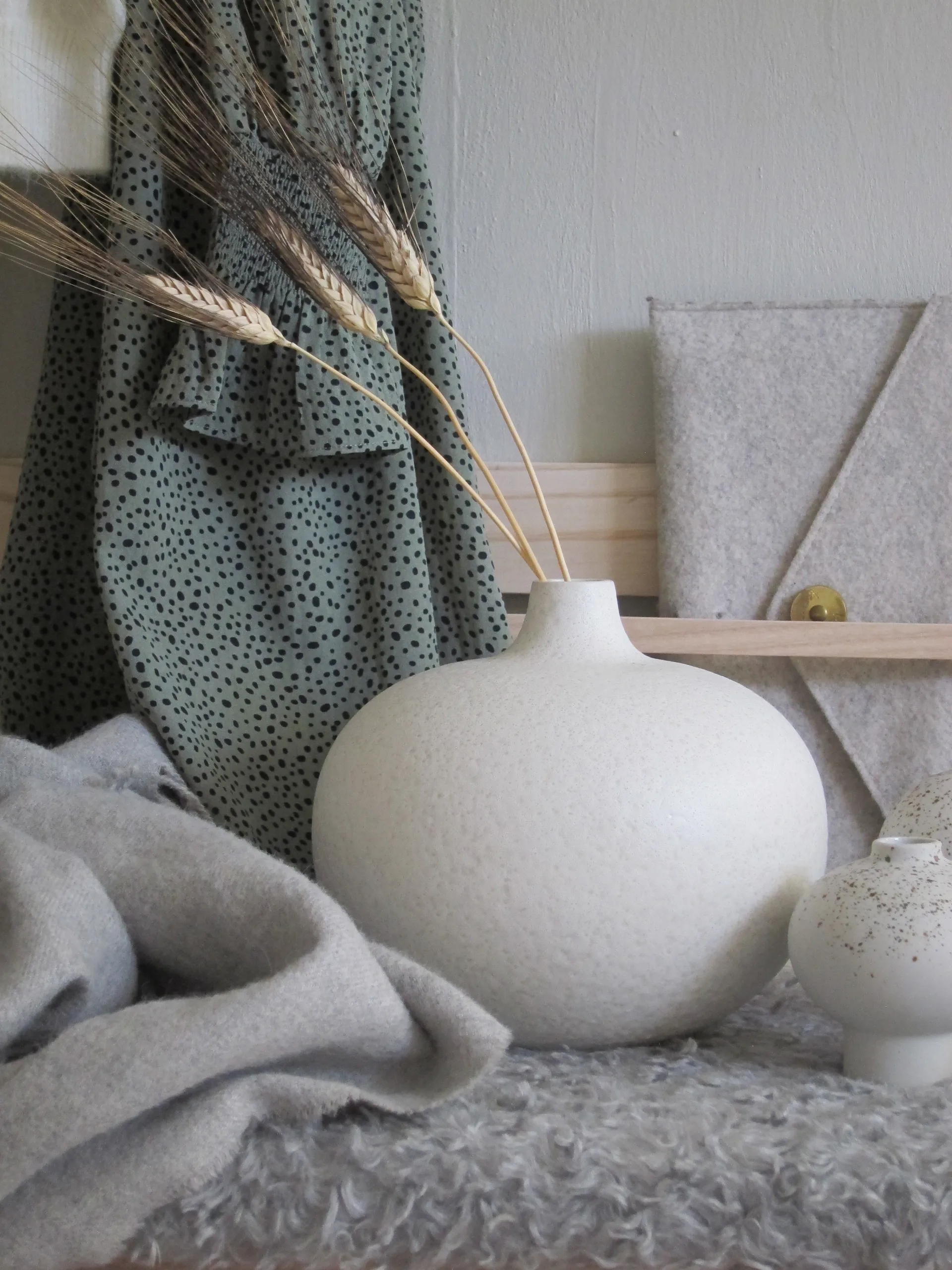 Bari vaas, Creamwhite, XL Lindform