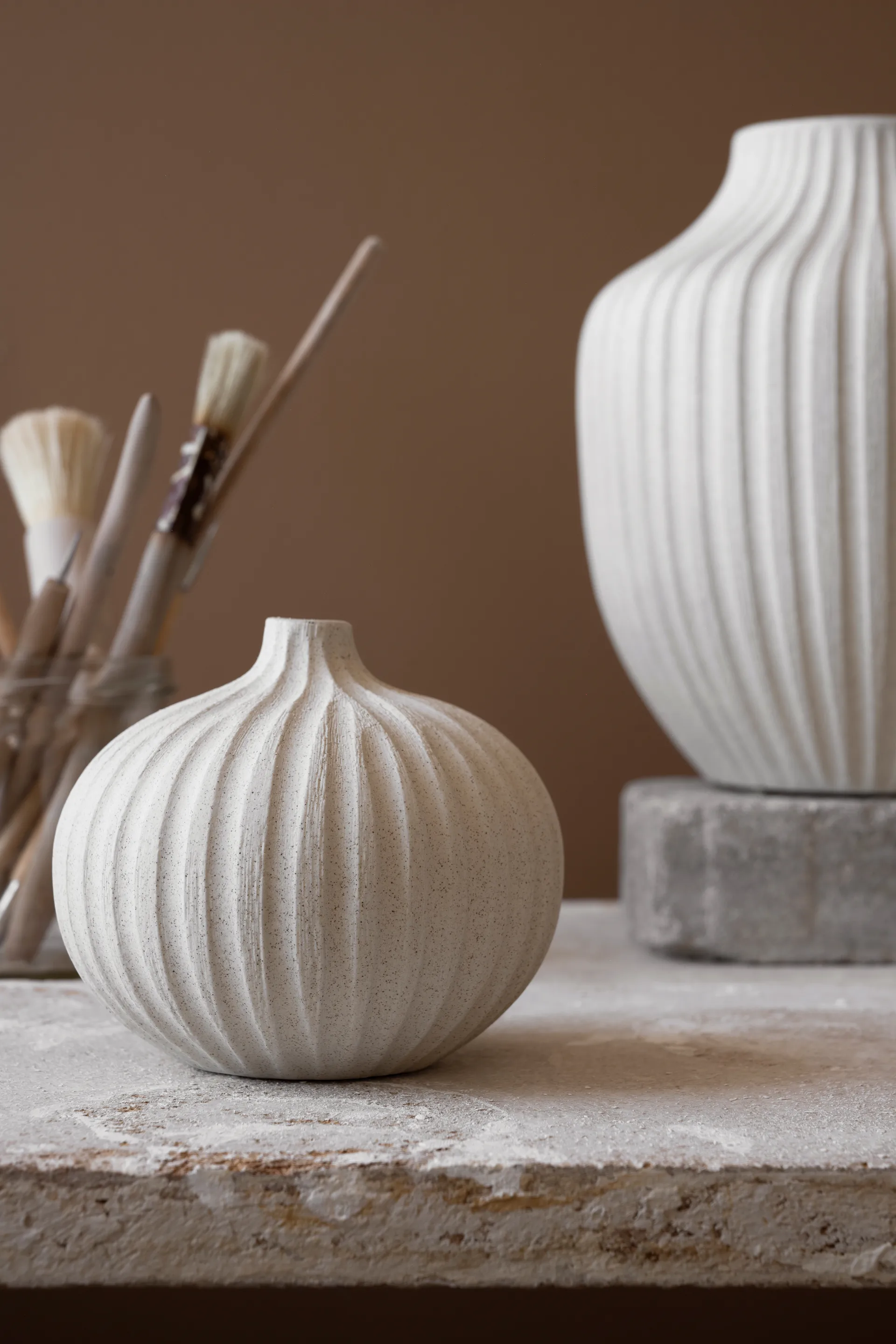 Bari vaas, Sand white light deep line, L Lindform