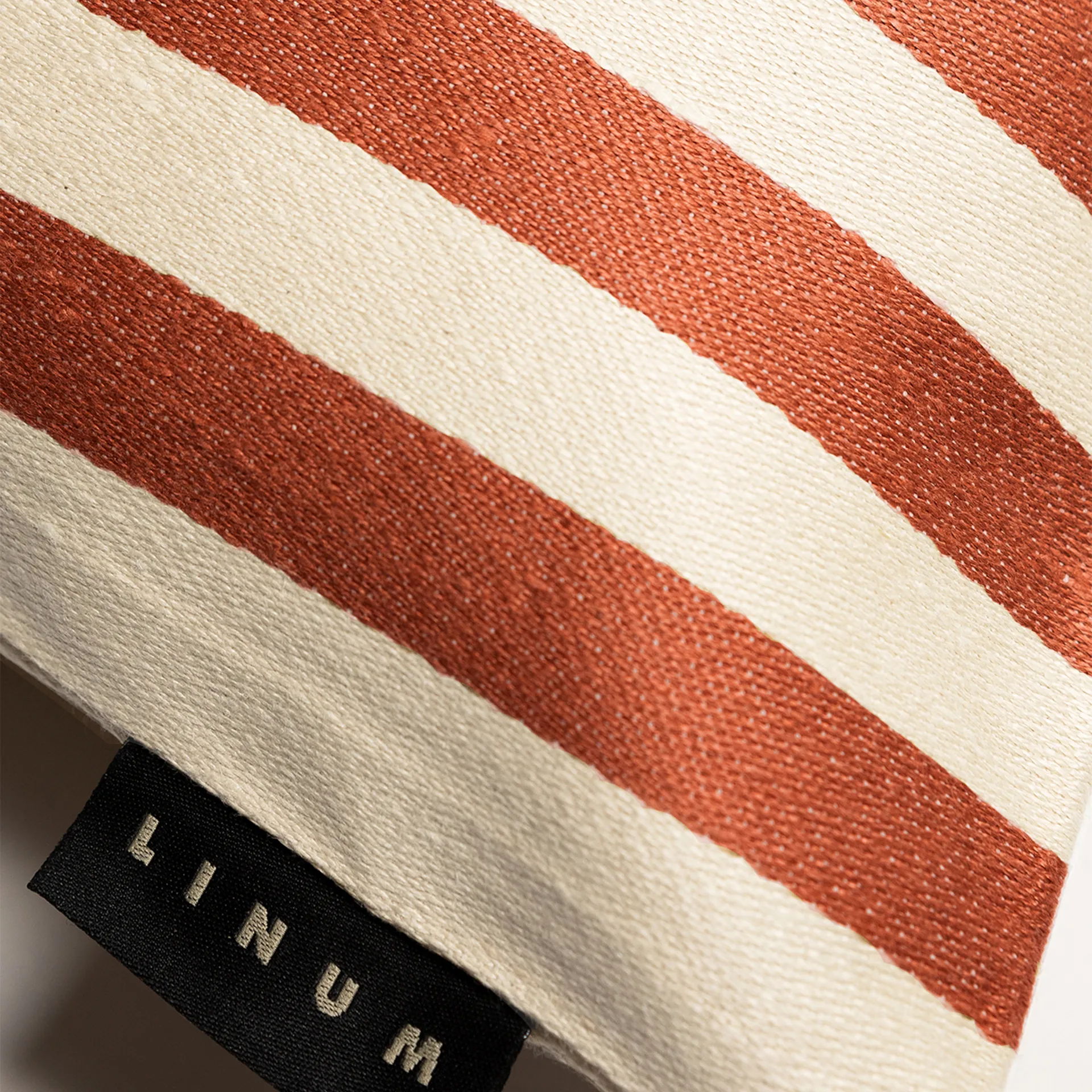 Amalfi kussenhoes 35x50 cm, Rostorange Linum