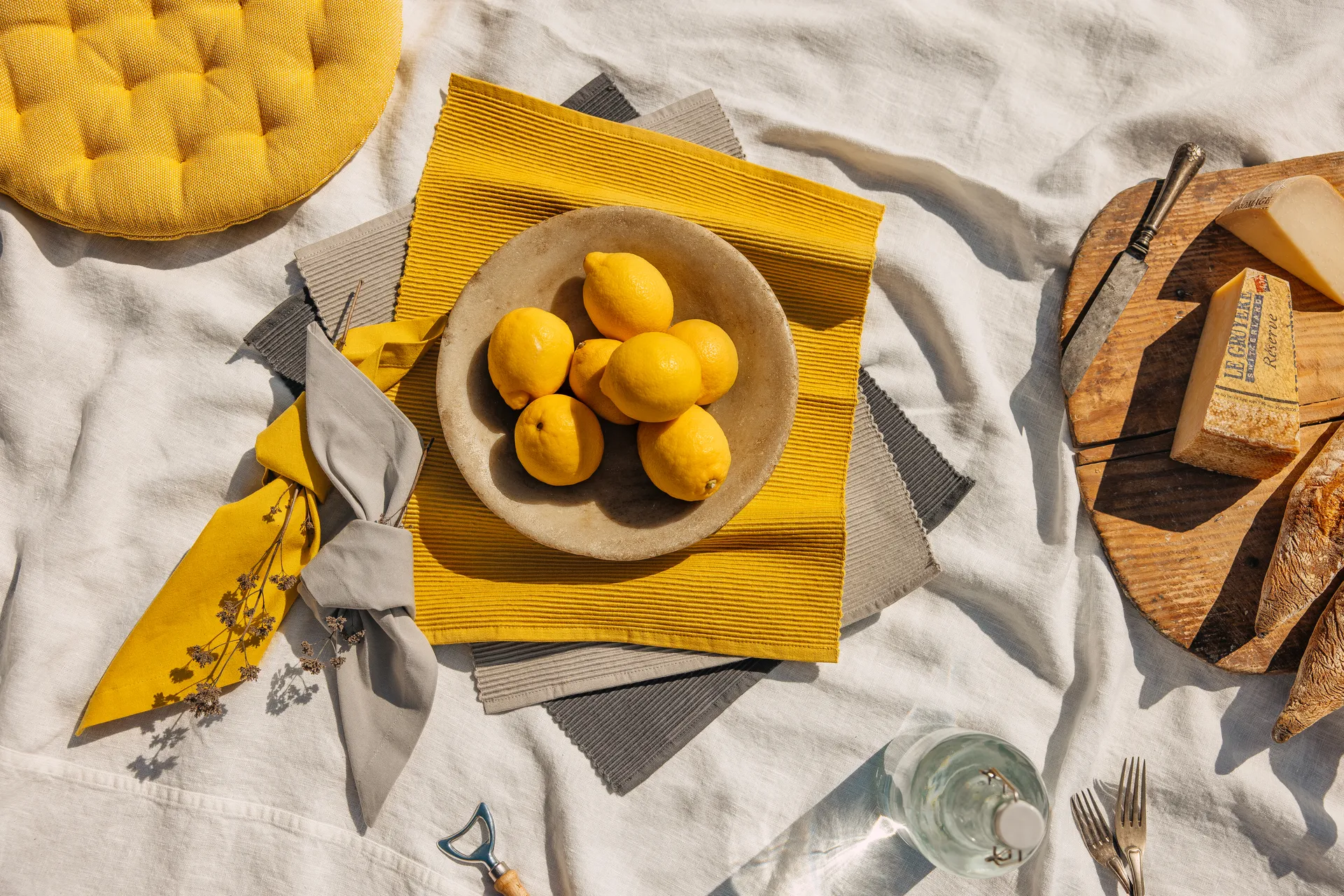 Uni placemat 35x46 cm 4-pack, Mosterdgeel Linum