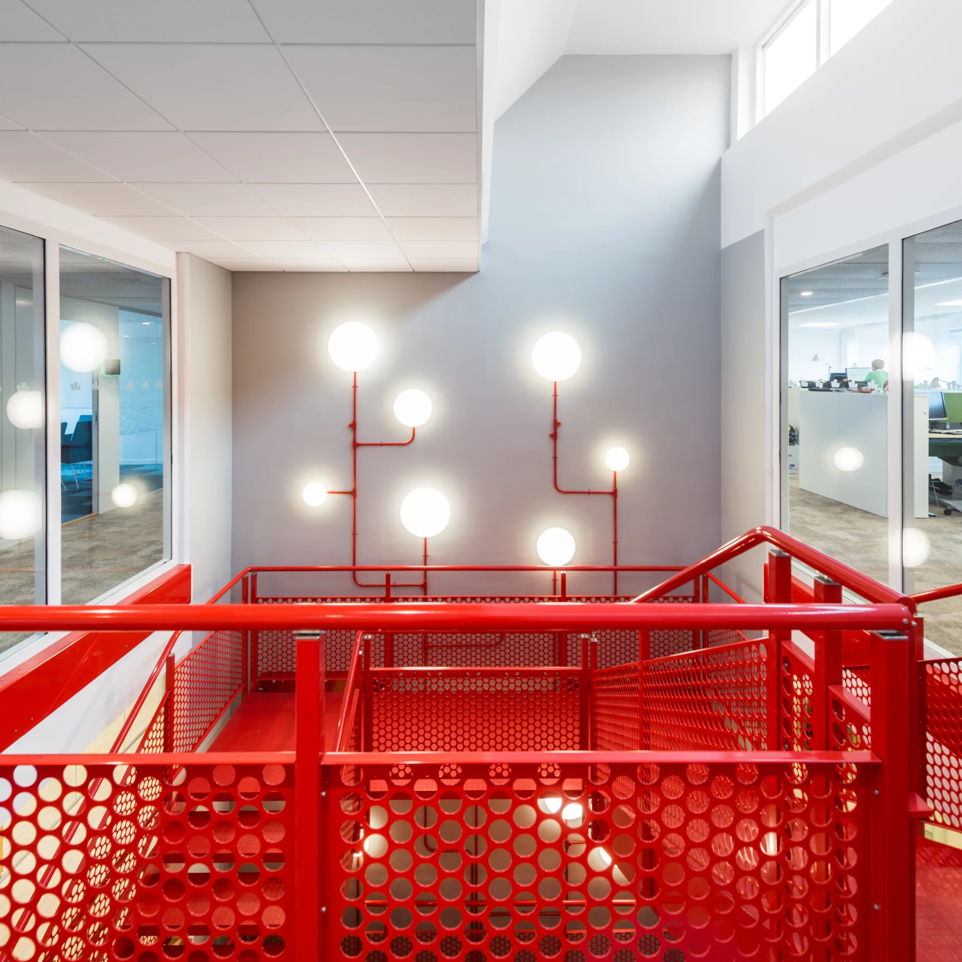 AJ Eklipta plafondlamp, wandlamp Ø22 cm, Wit opaal Louis Poulsen