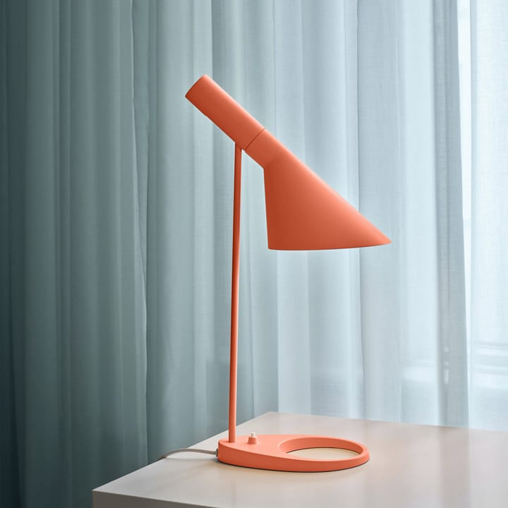 AJ MINI tafellamp, Electric orange Louis Poulsen