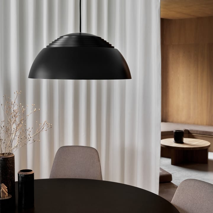 AJ Royal hanglamp Ø50 cm, Zwart Louis Poulsen