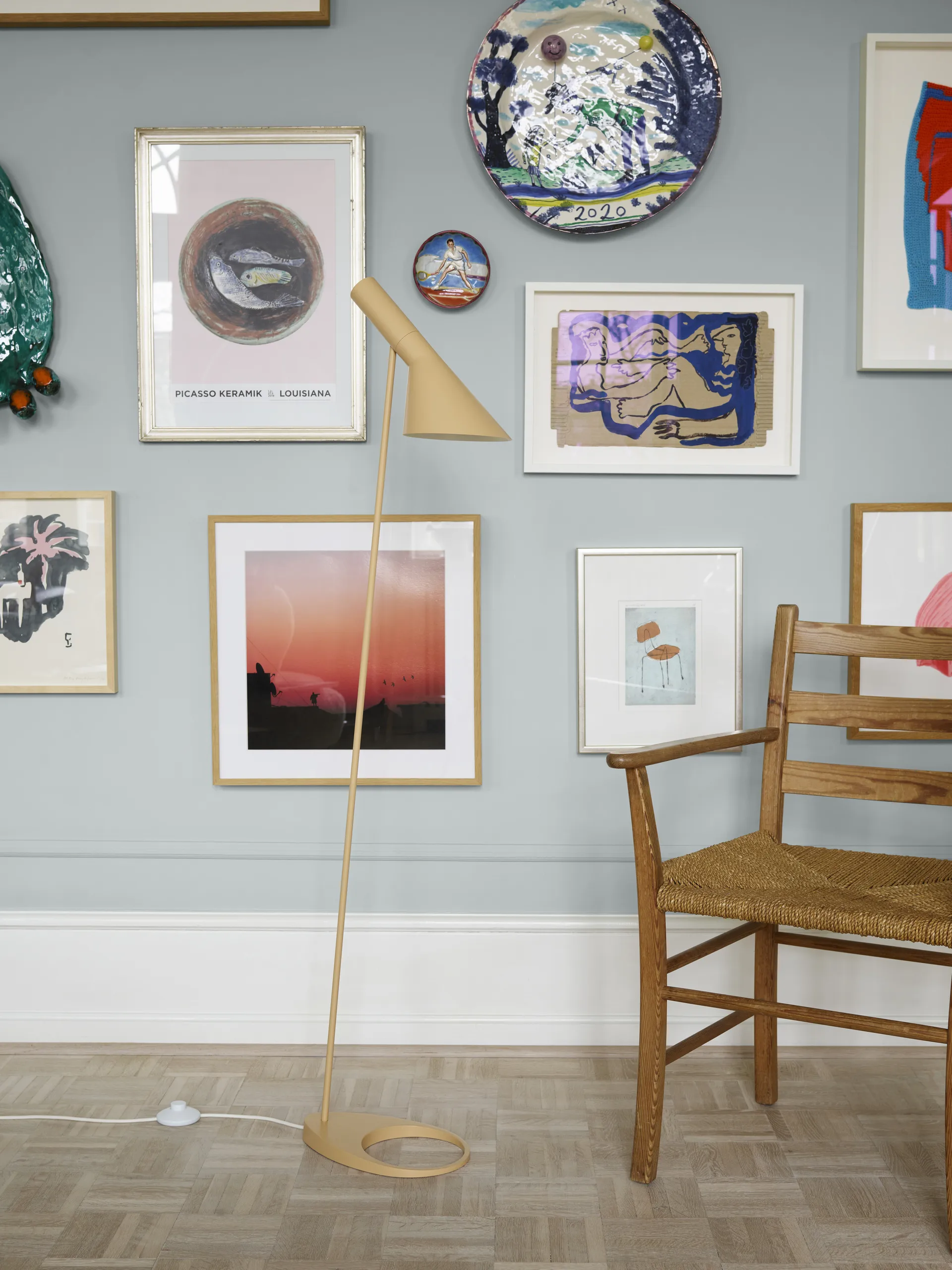 AJ vloerlamp, Soft lemon Louis Poulsen