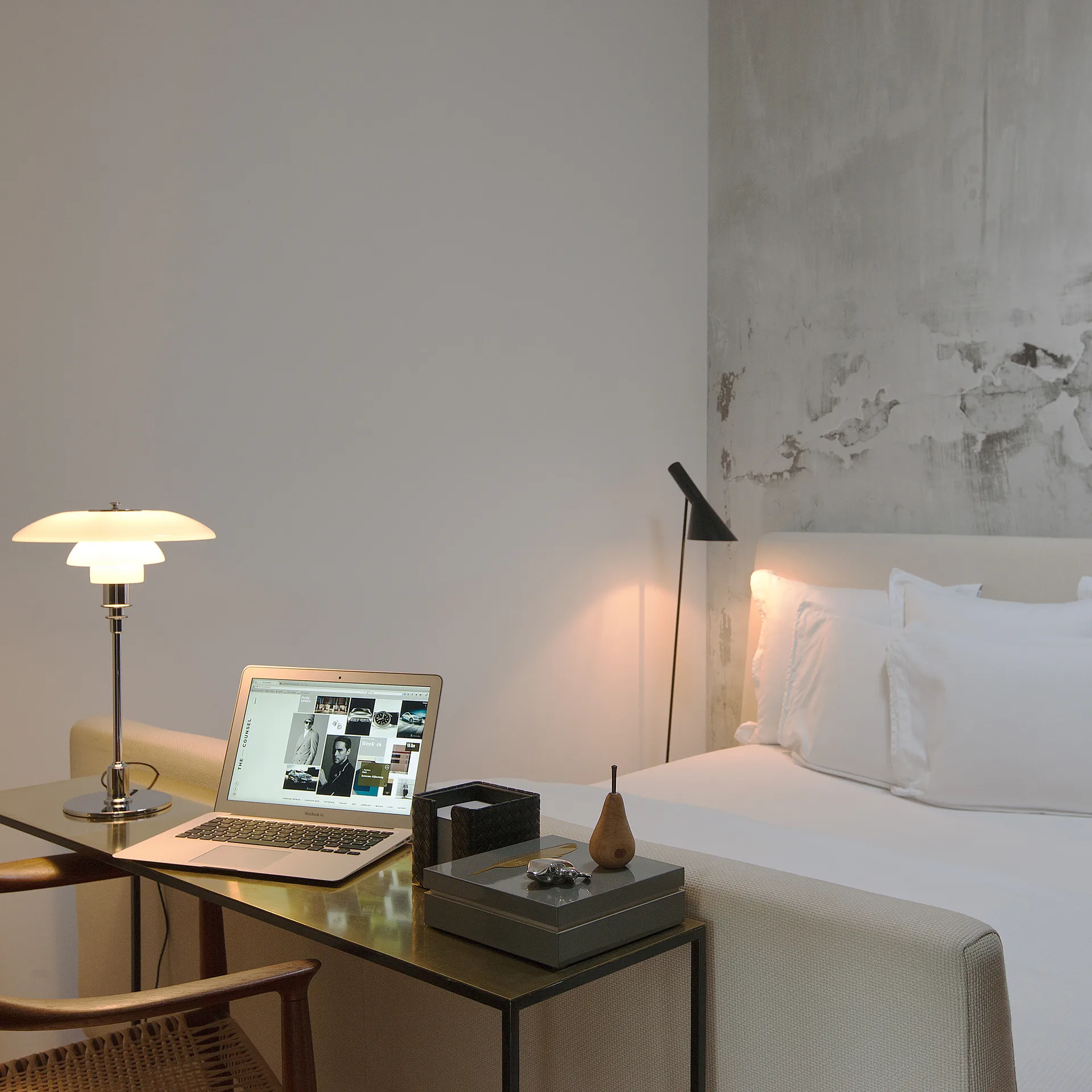 AJ vloerlamp, Zwart Louis Poulsen