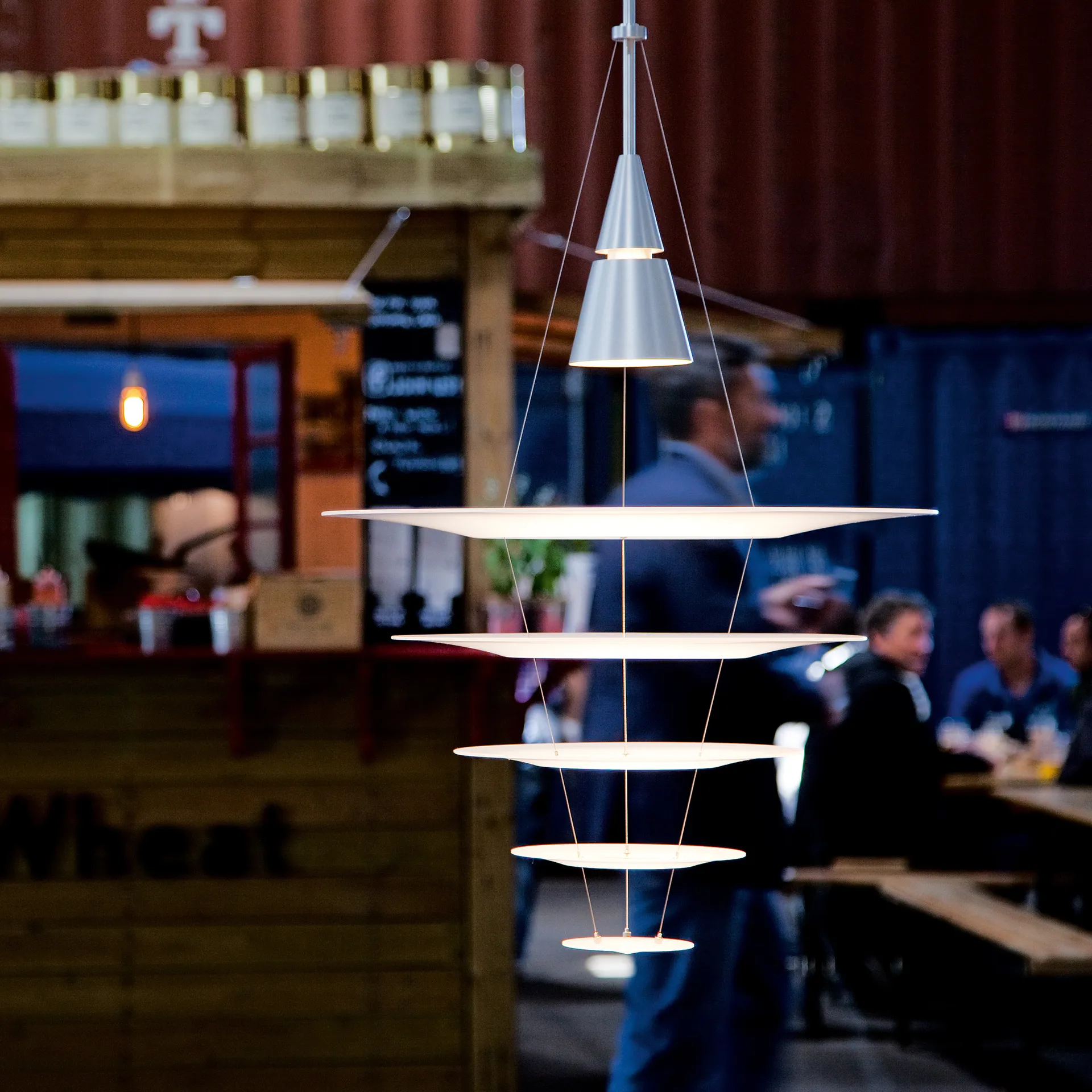 Enigma 825 hanglamp, Zwart, LED Louis Poulsen