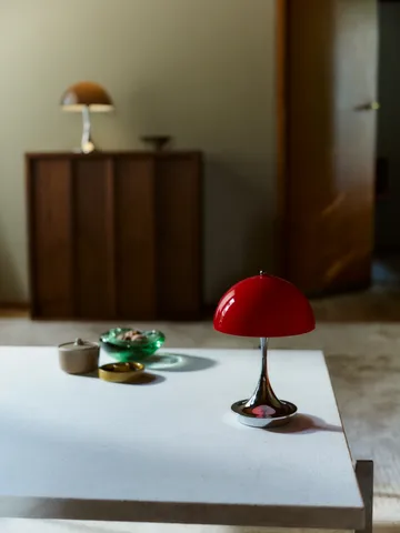 Panthella 160 Portable v3 tafellamp - Original Opal Red - Louis Poulsen