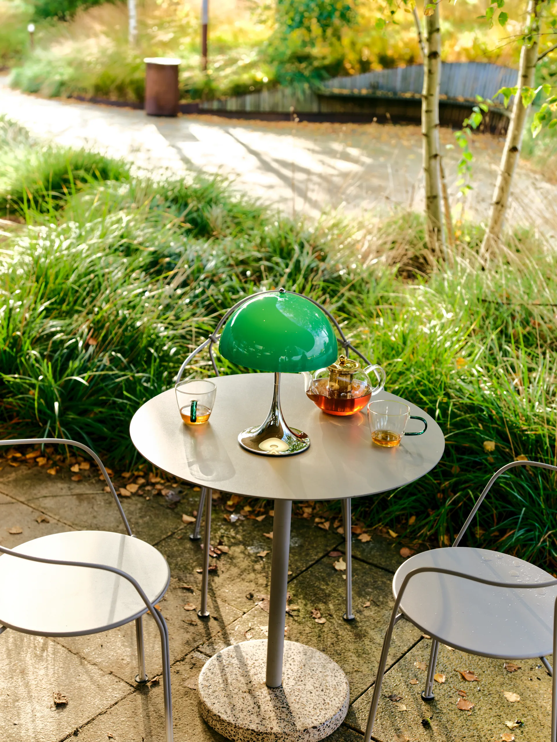 Panthella 250 draagbare tafellamp V3, Original Opal Green Louis Poulsen