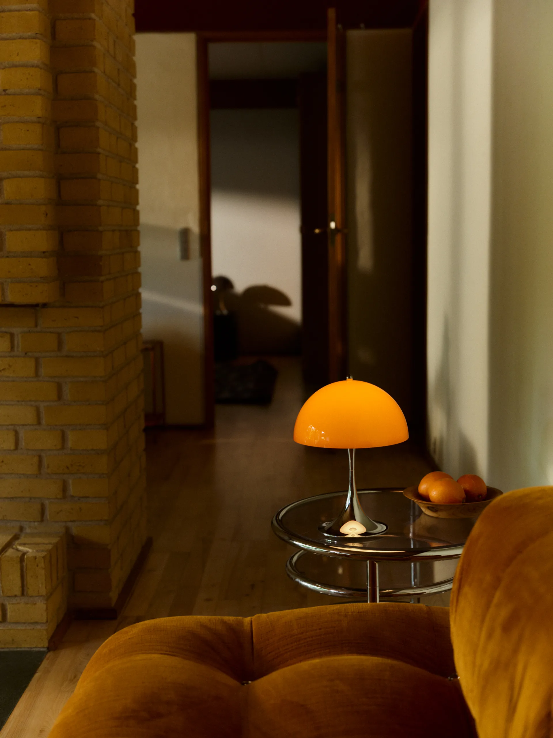 Panthella 250 draagbare tafellamp V3, Original Opal Orange Louis Poulsen