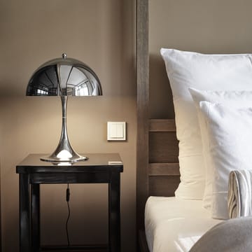Panthella 320 tafellamp - Chroom - Louis Poulsen