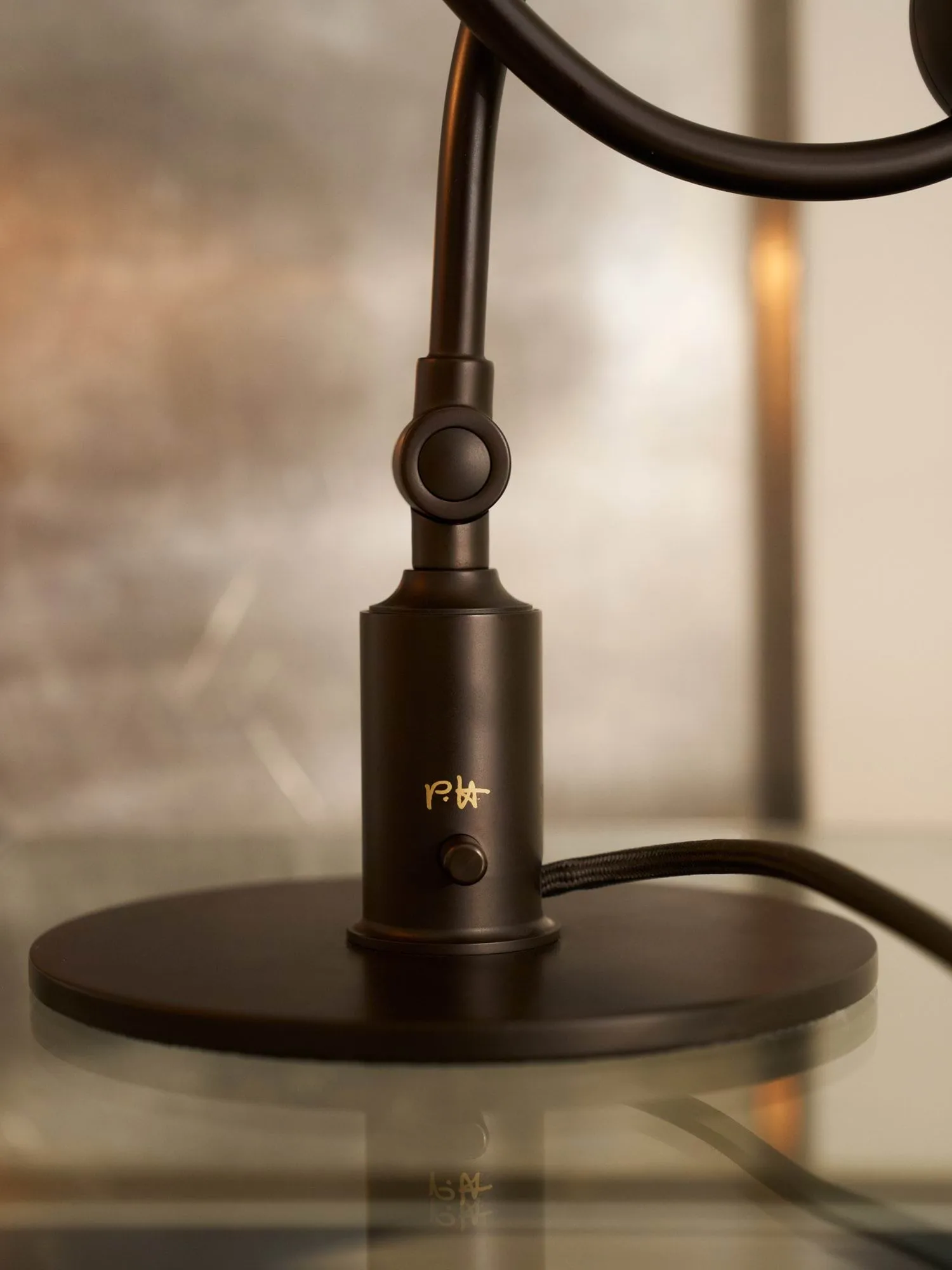 PH 1/1 Piano tafellamp, Dusty terracotta Louis Poulsen
