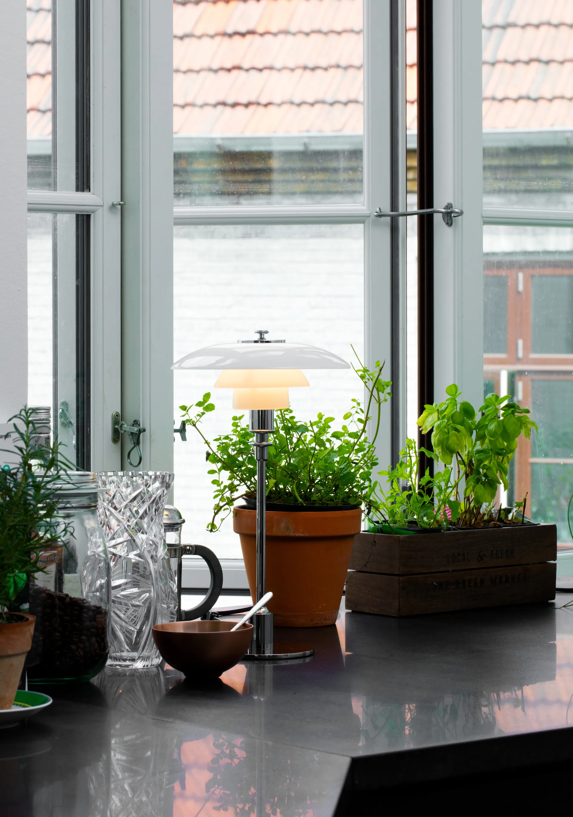 PH 2/1tafellamp, Chroom Louis Poulsen